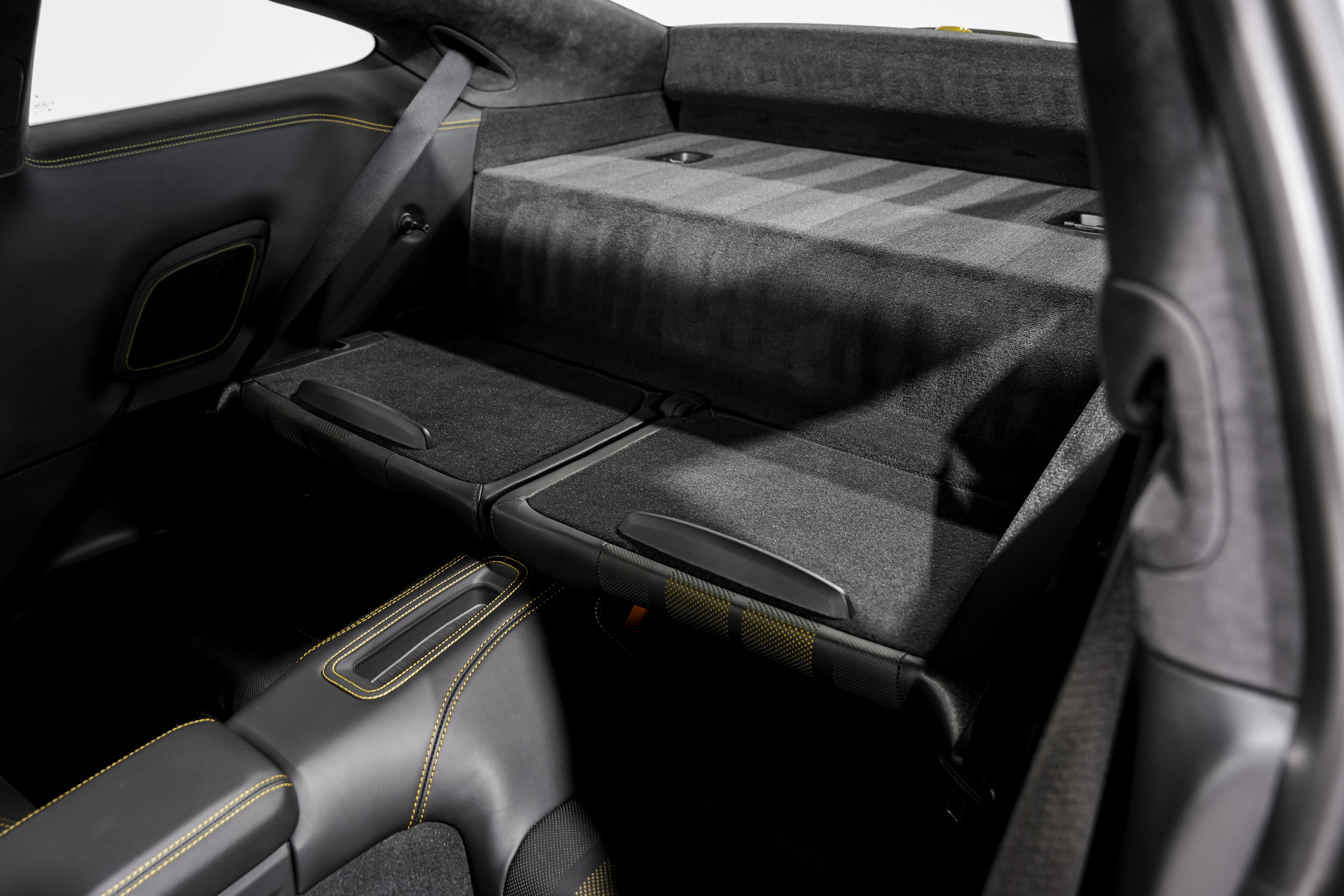 2018 Porsche 911 Turbo S Exclusive Series Coupe — photo 32