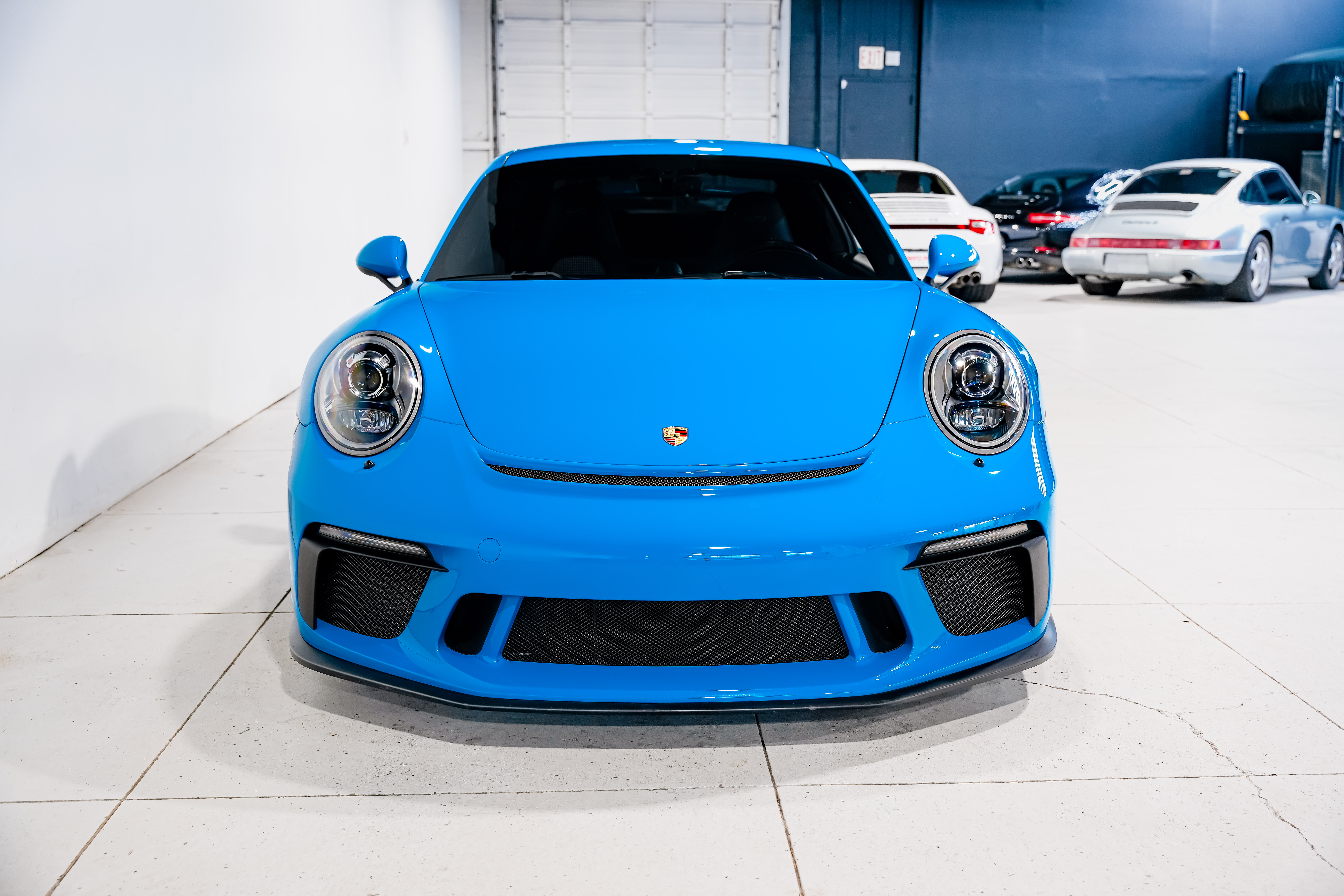 2018 Porsche 911 GT3 Coupe — photo 36