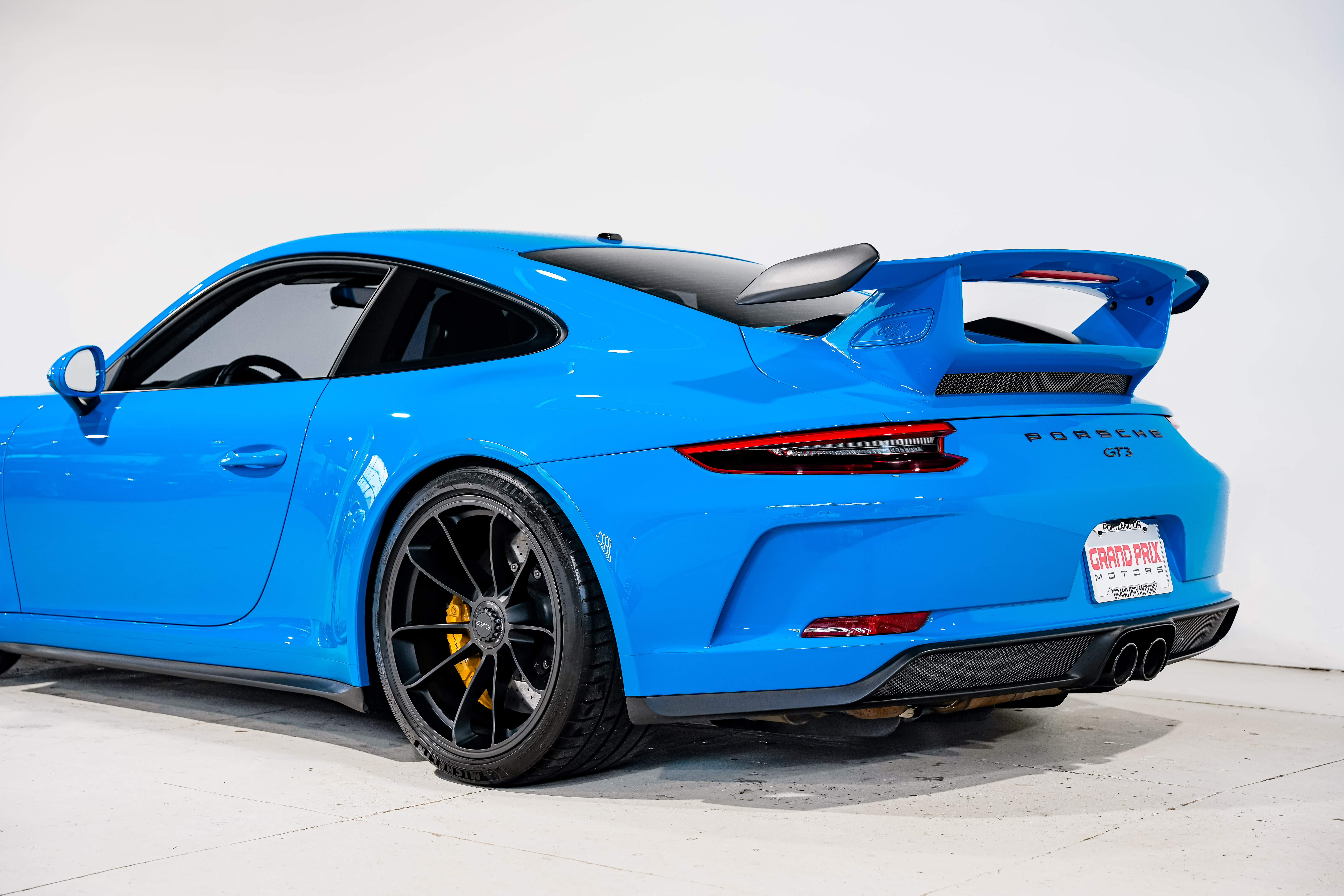 2018 Porsche 911 GT3 Coupe — photo 41