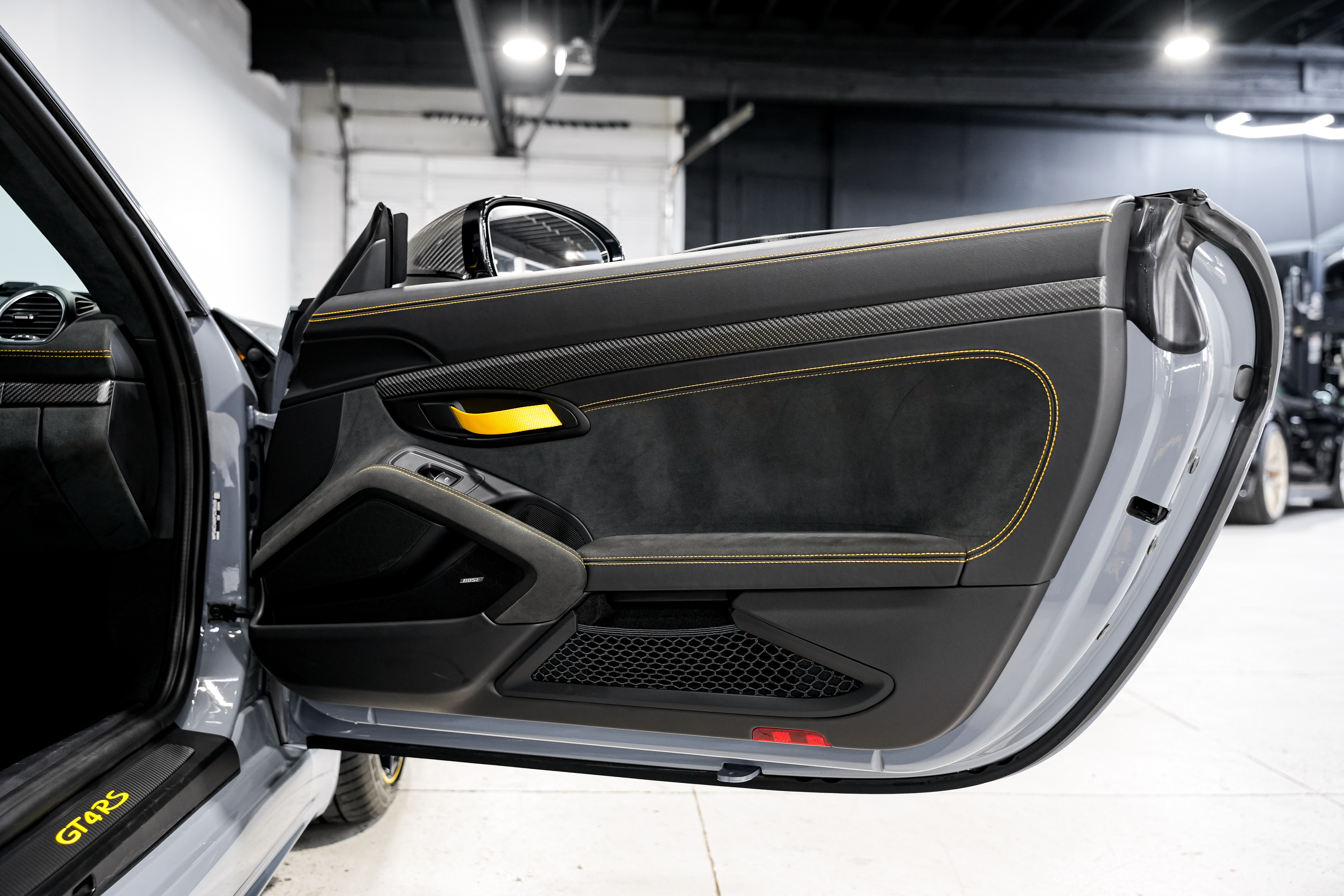 2023 Porsche 718 Cayman GT4 RS Coupe — photo 12