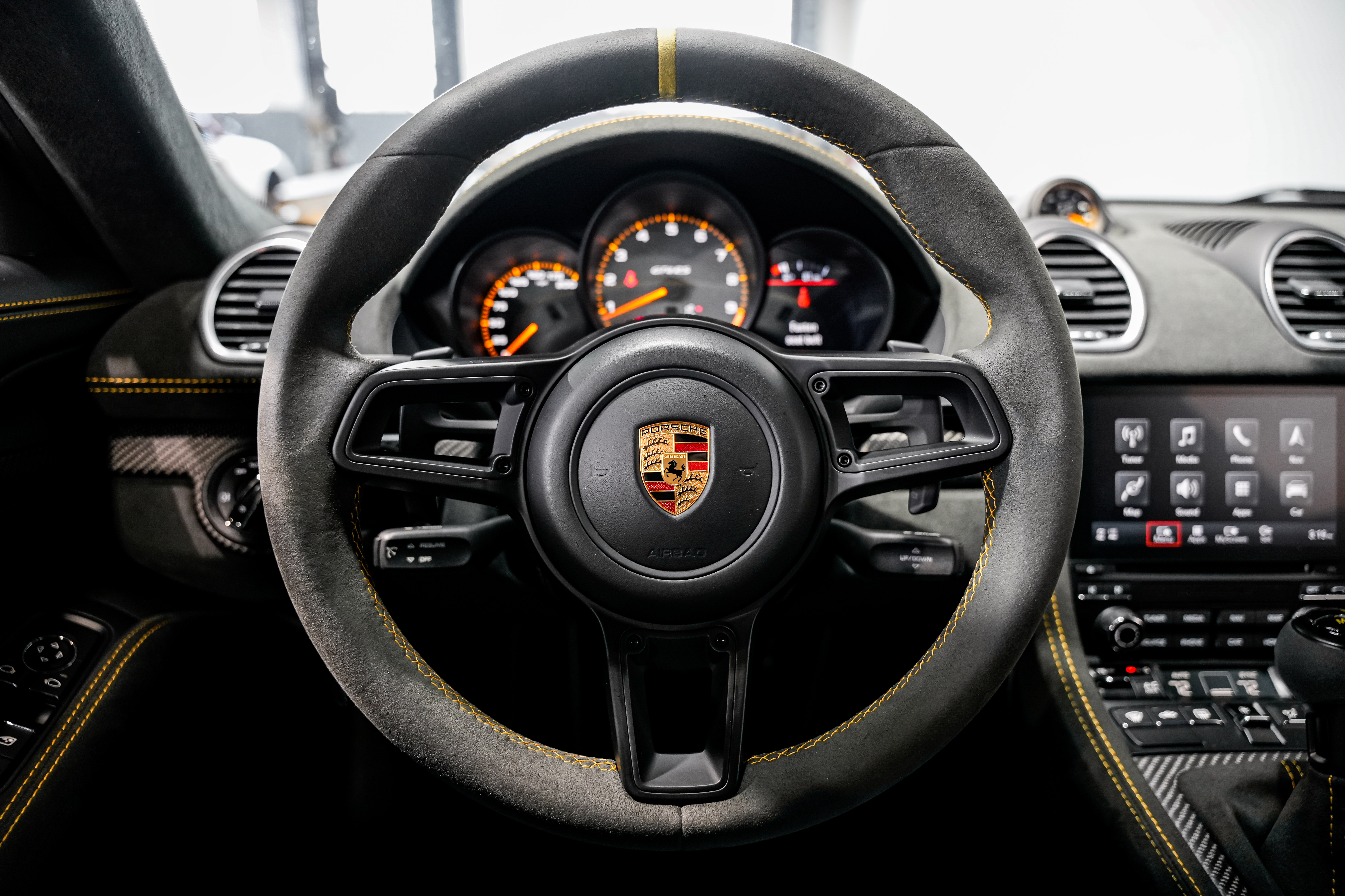 2023 Porsche 718 Cayman GT4 RS Coupe — photo 23