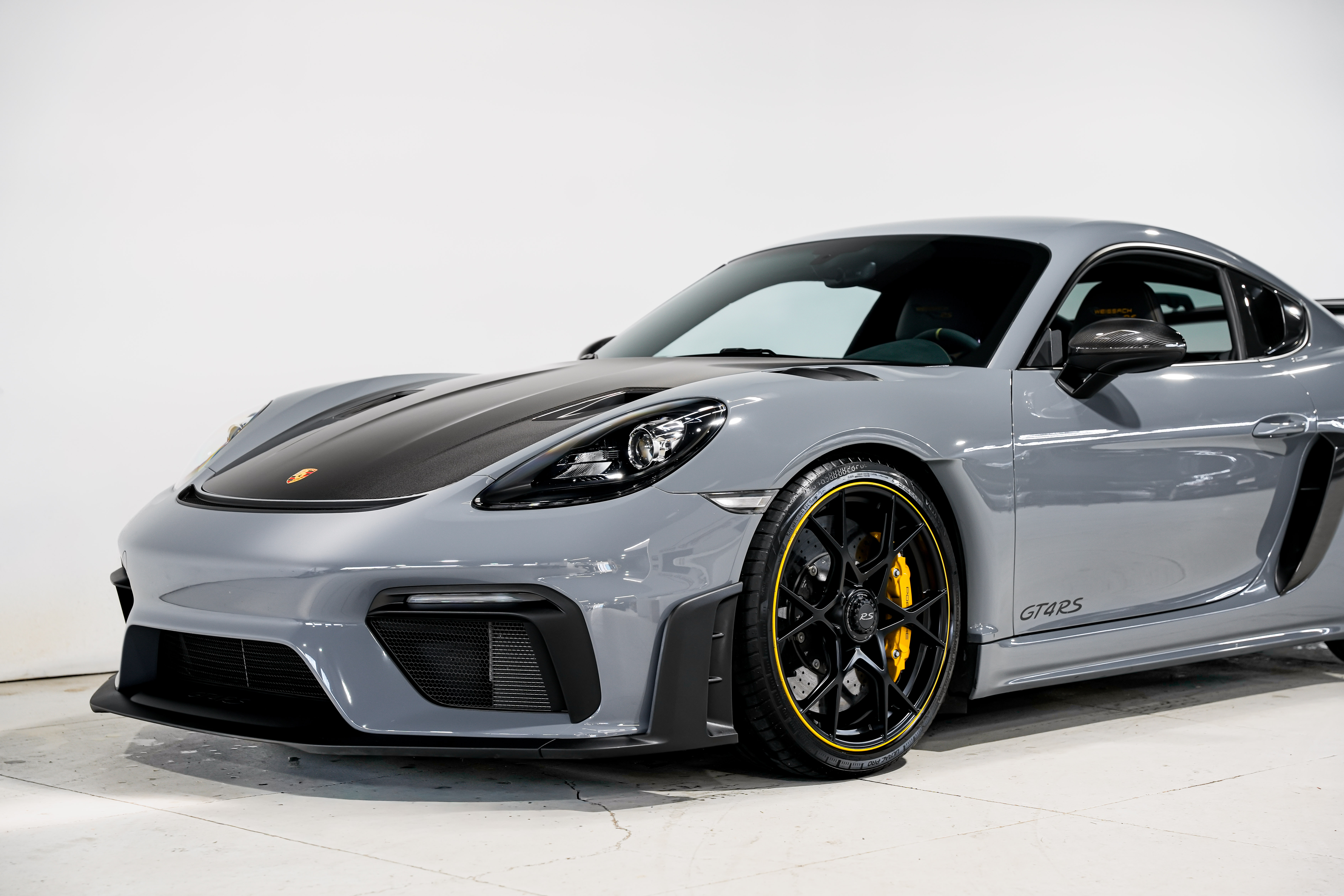 2023 Porsche 718 Cayman GT4 RS Coupe — photo 41