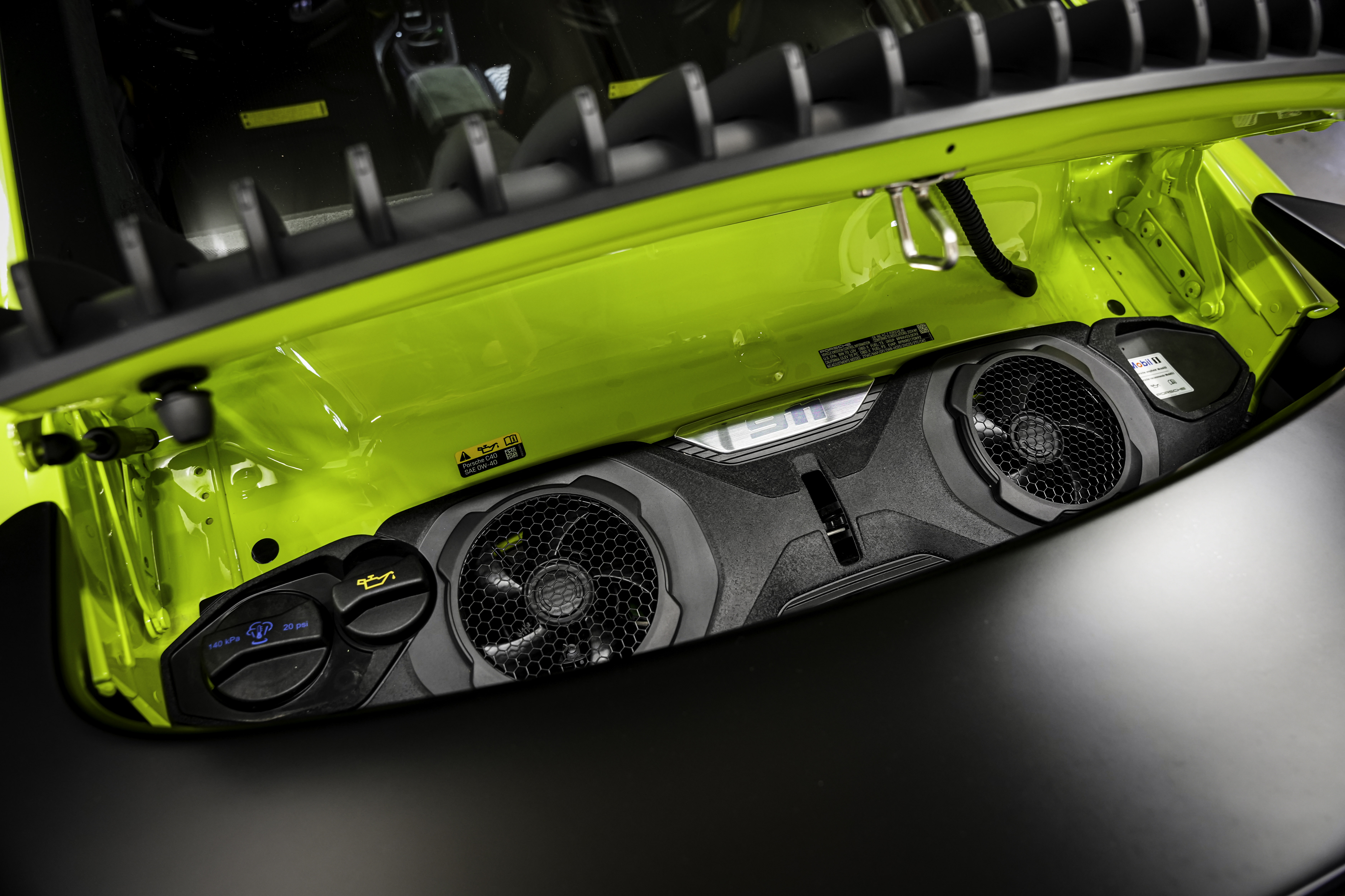 2024 Porsche 911 Dakar Coupe — photo 18