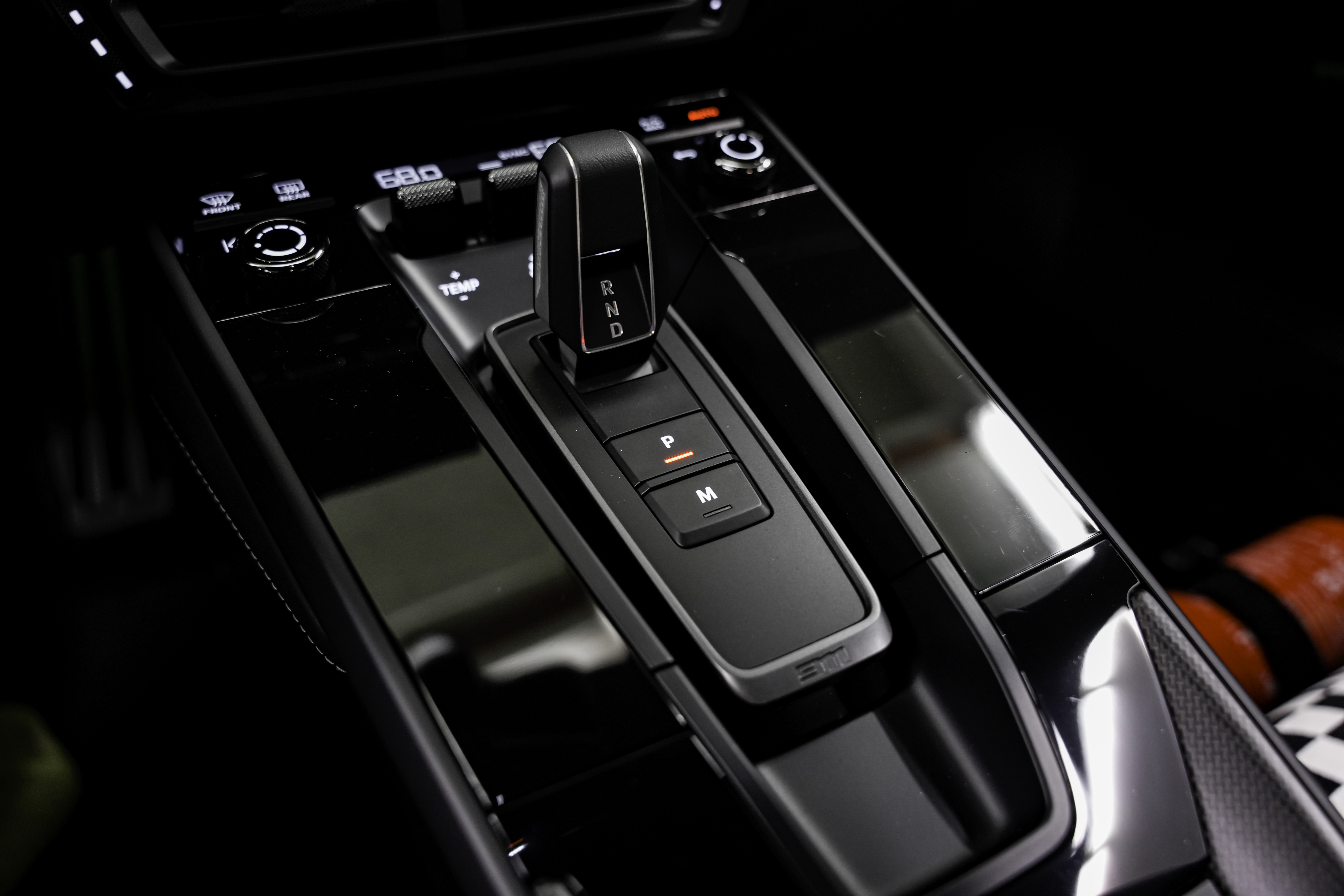 2024 Porsche 911 Dakar Coupe — photo 45