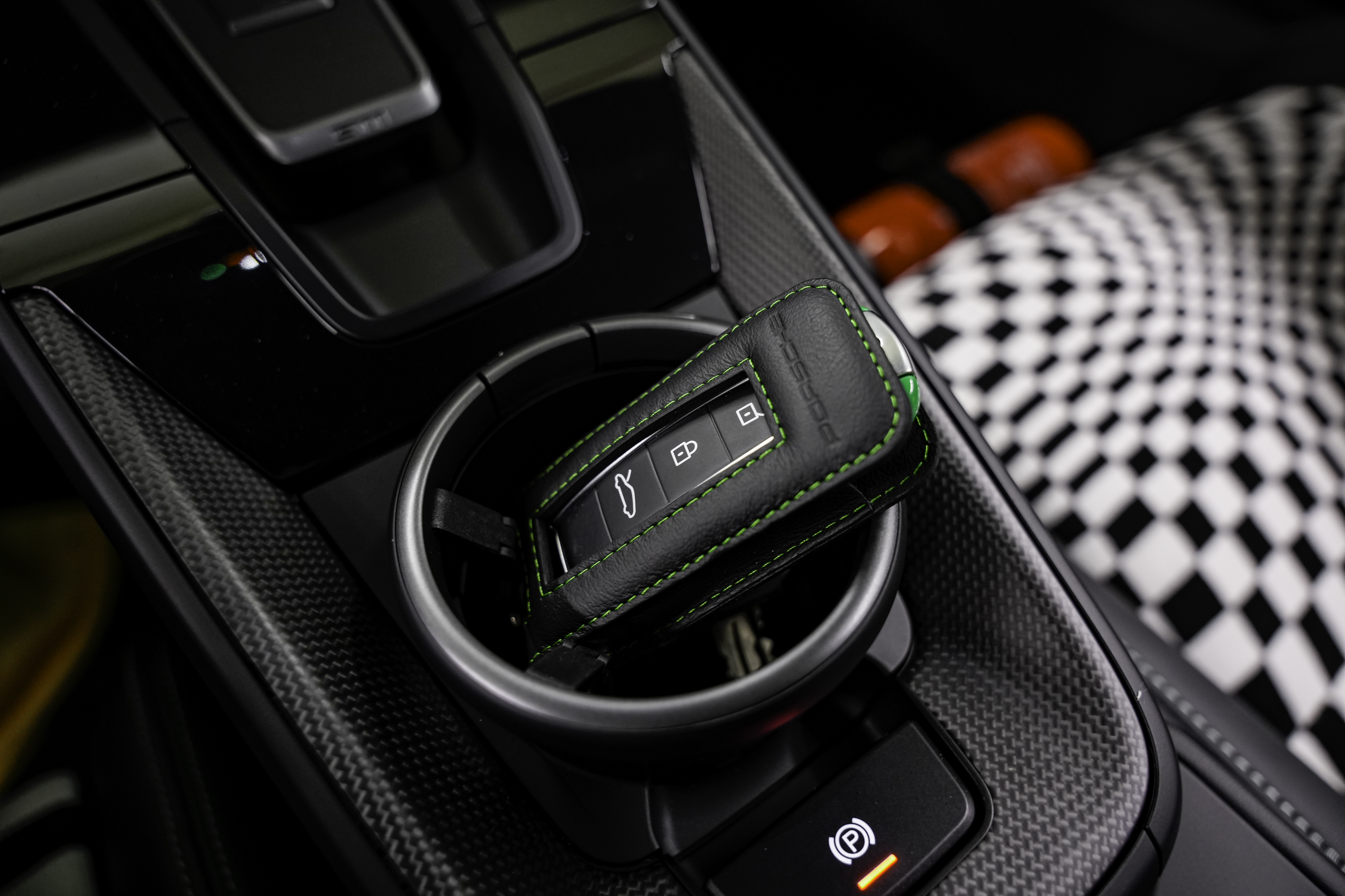 2024 Porsche 911 Dakar Coupe — photo 46