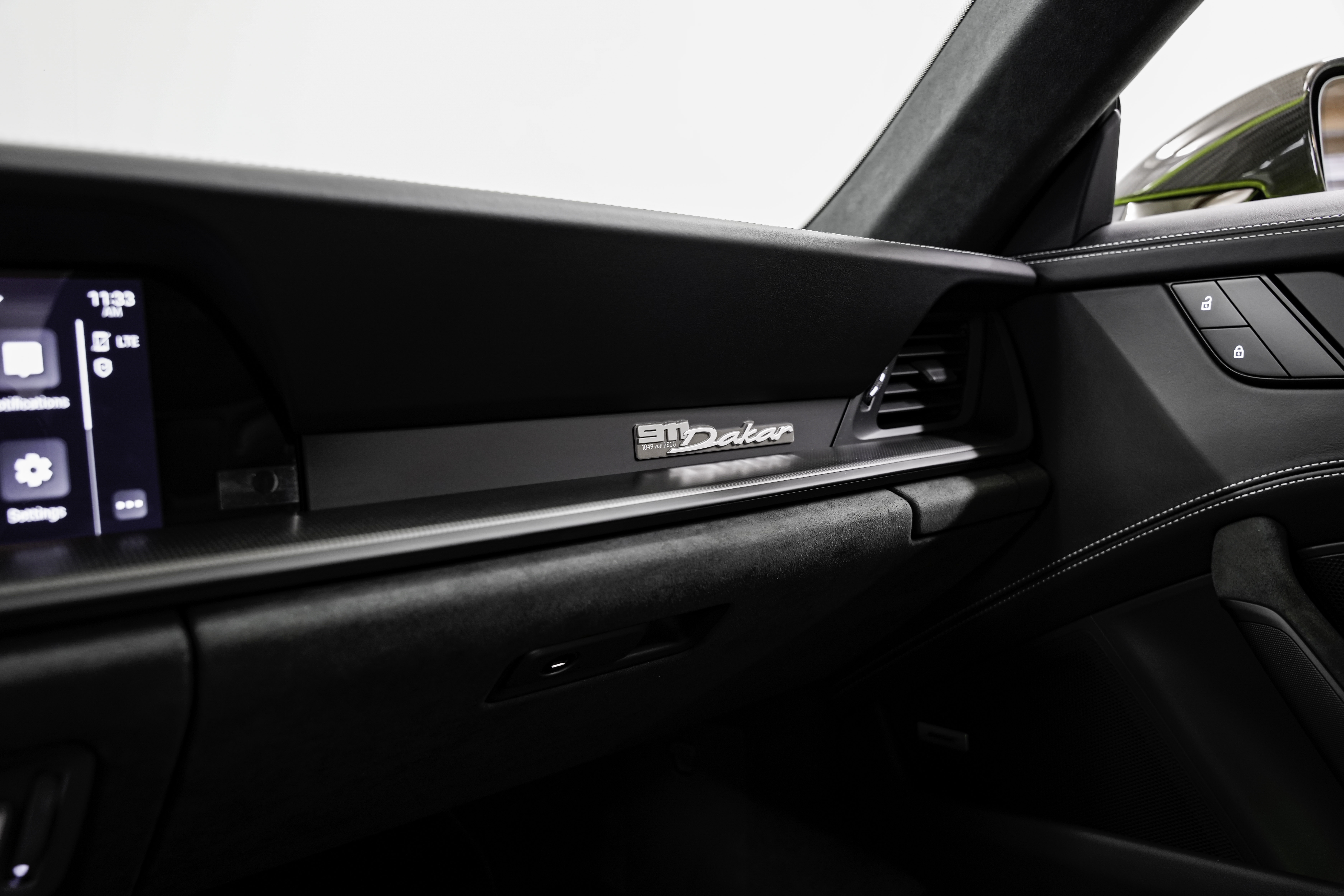 2024 Porsche 911 Dakar Coupe — photo 47