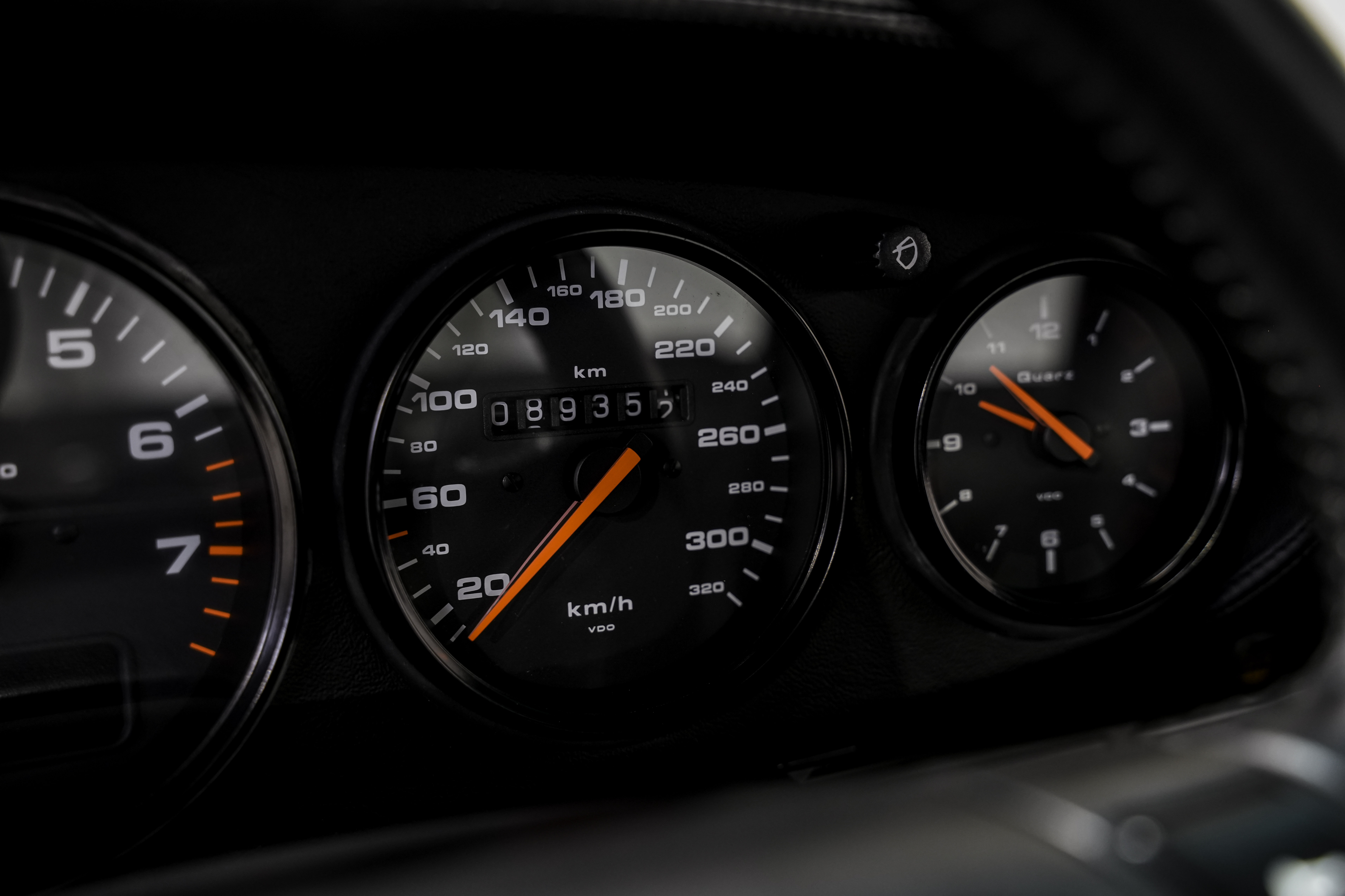 1994 Porsche 911 Turbo 3.6 Coupe — photo 26