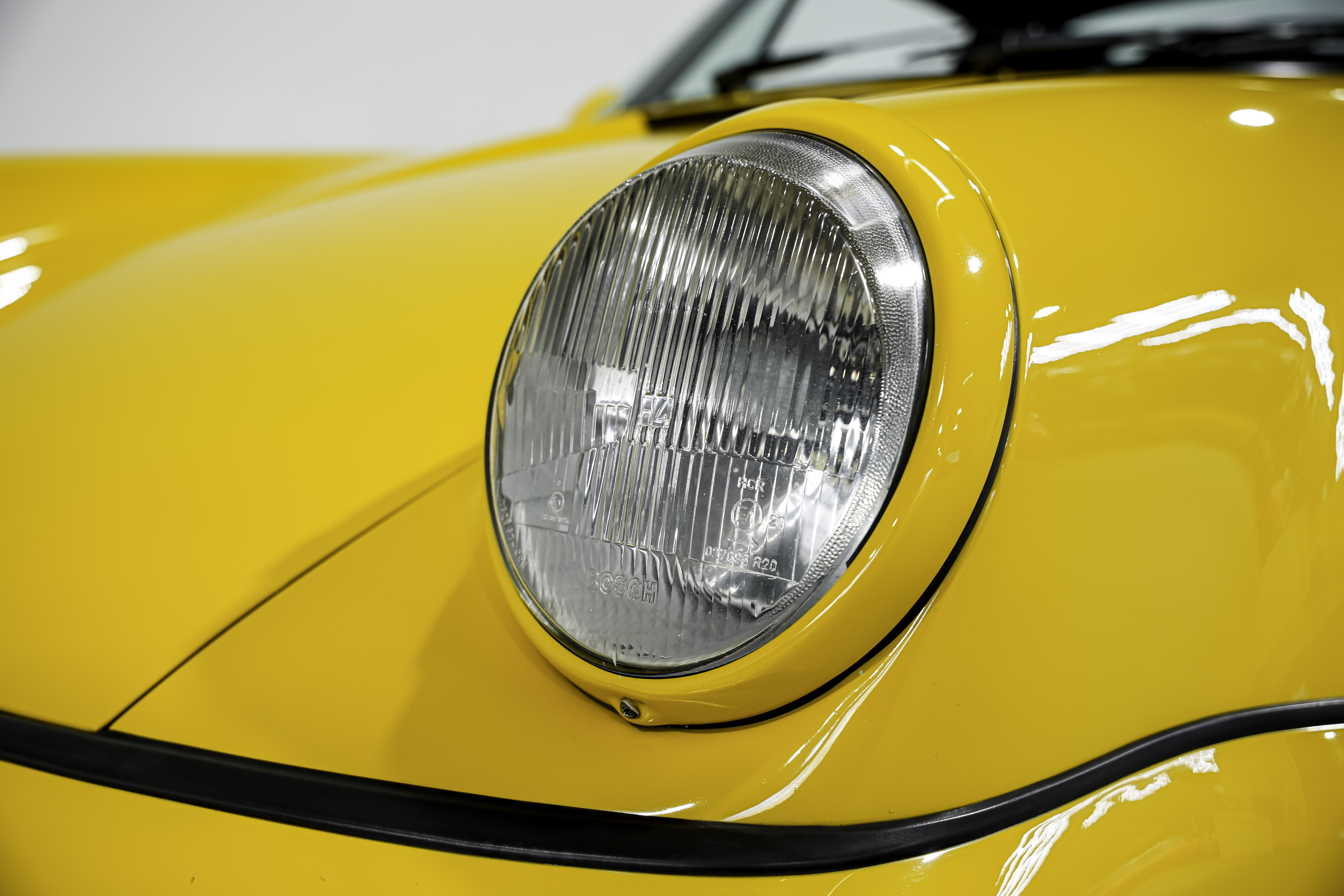 1994 Porsche 911 Turbo 3.6 Coupe — photo 43