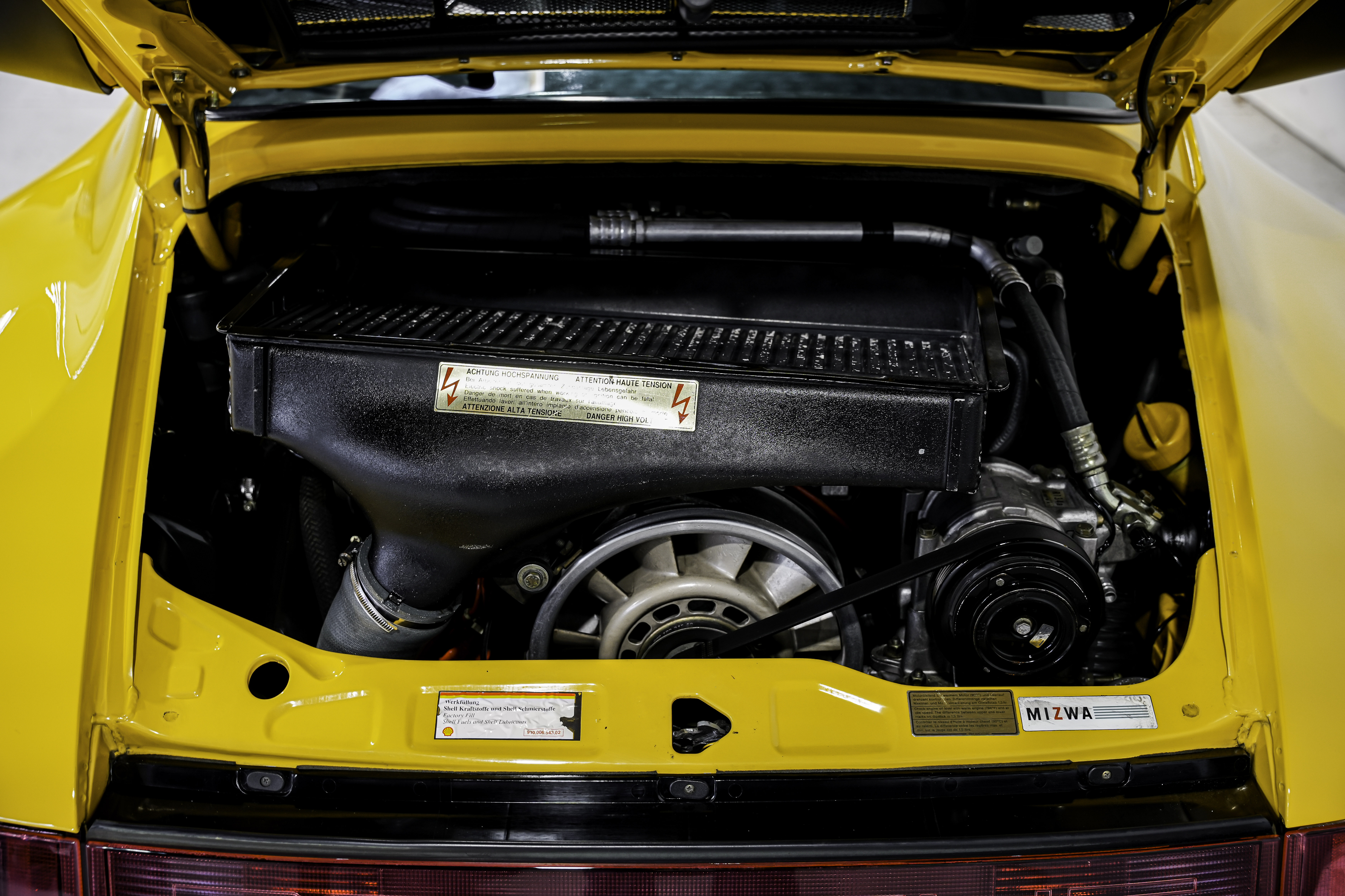 1994 Porsche 911 Turbo 3.6 Coupe — photo 44