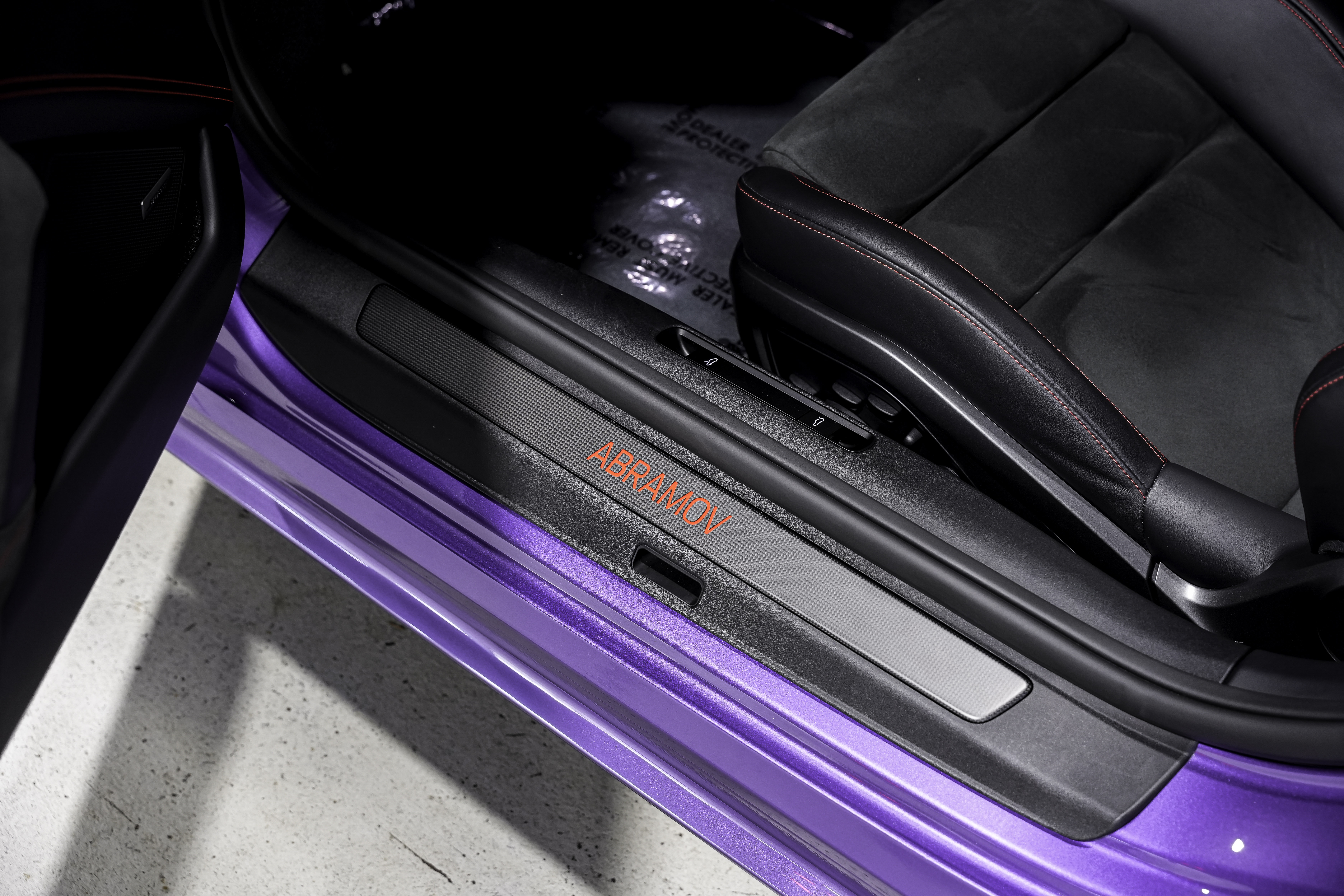 2024 Porsche 911 Targa 4 GTS — photo 19