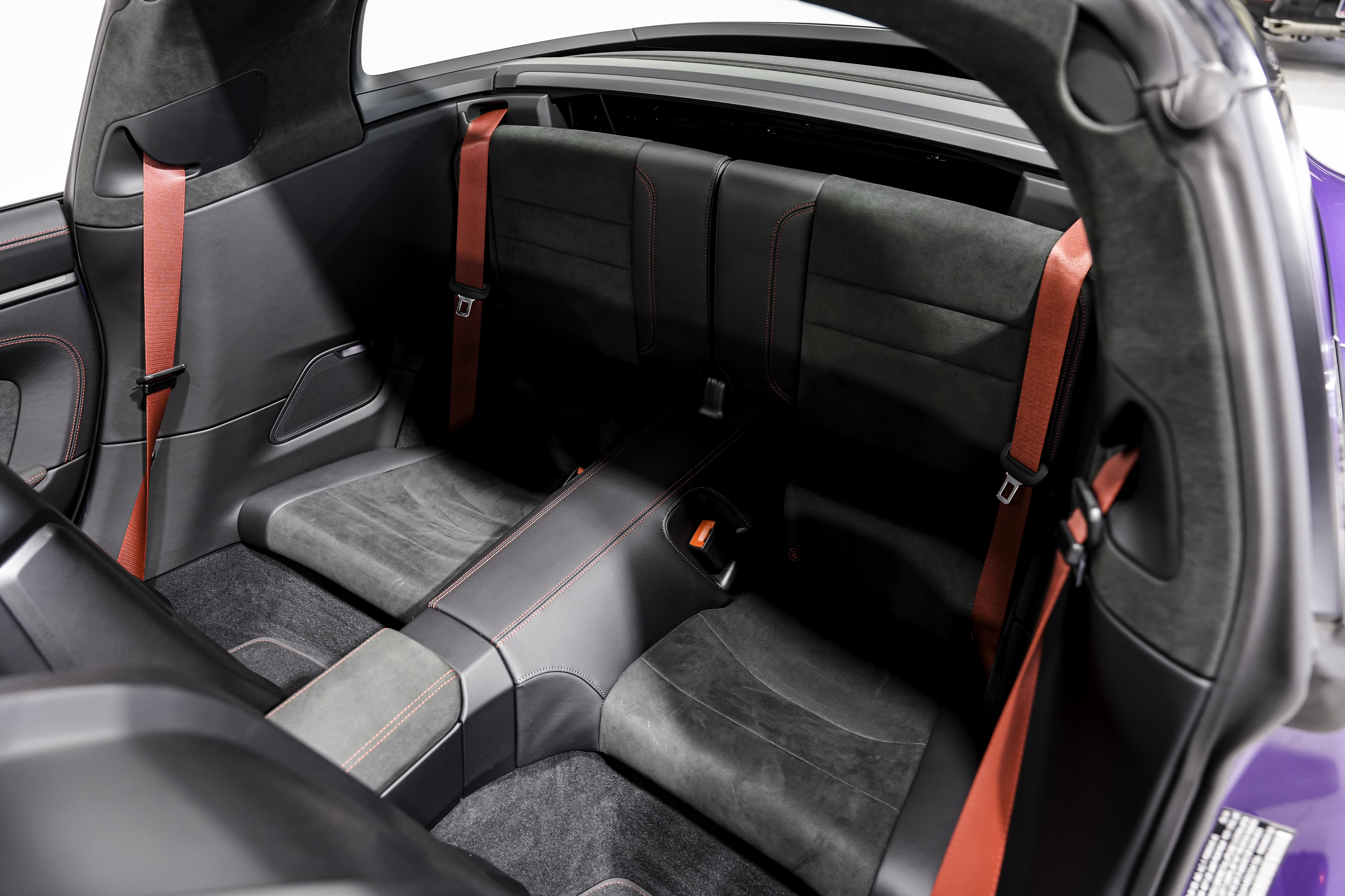 2024 Porsche 911 Targa 4 GTS — photo 25
