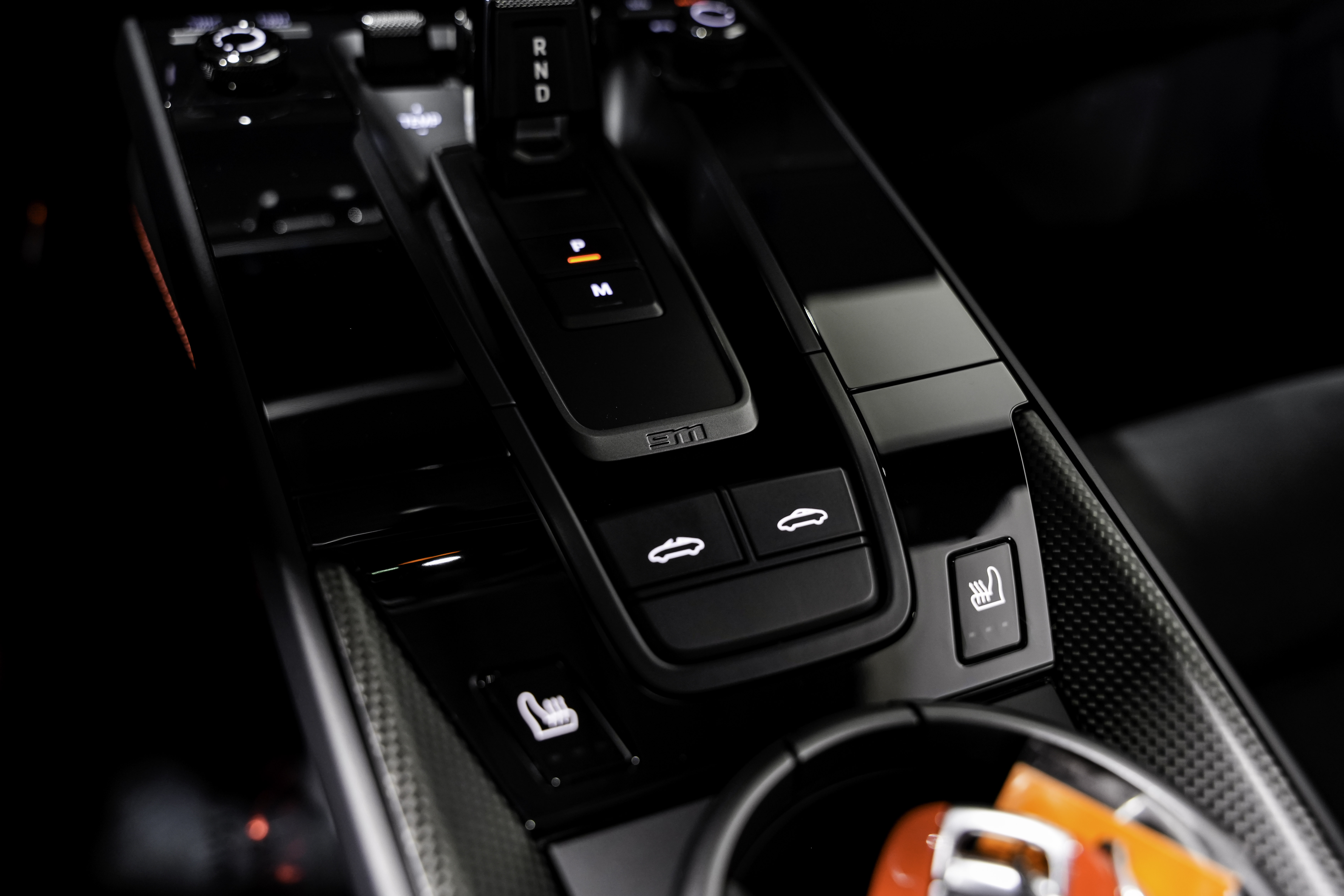 2024 Porsche 911 Targa 4 GTS — photo 35
