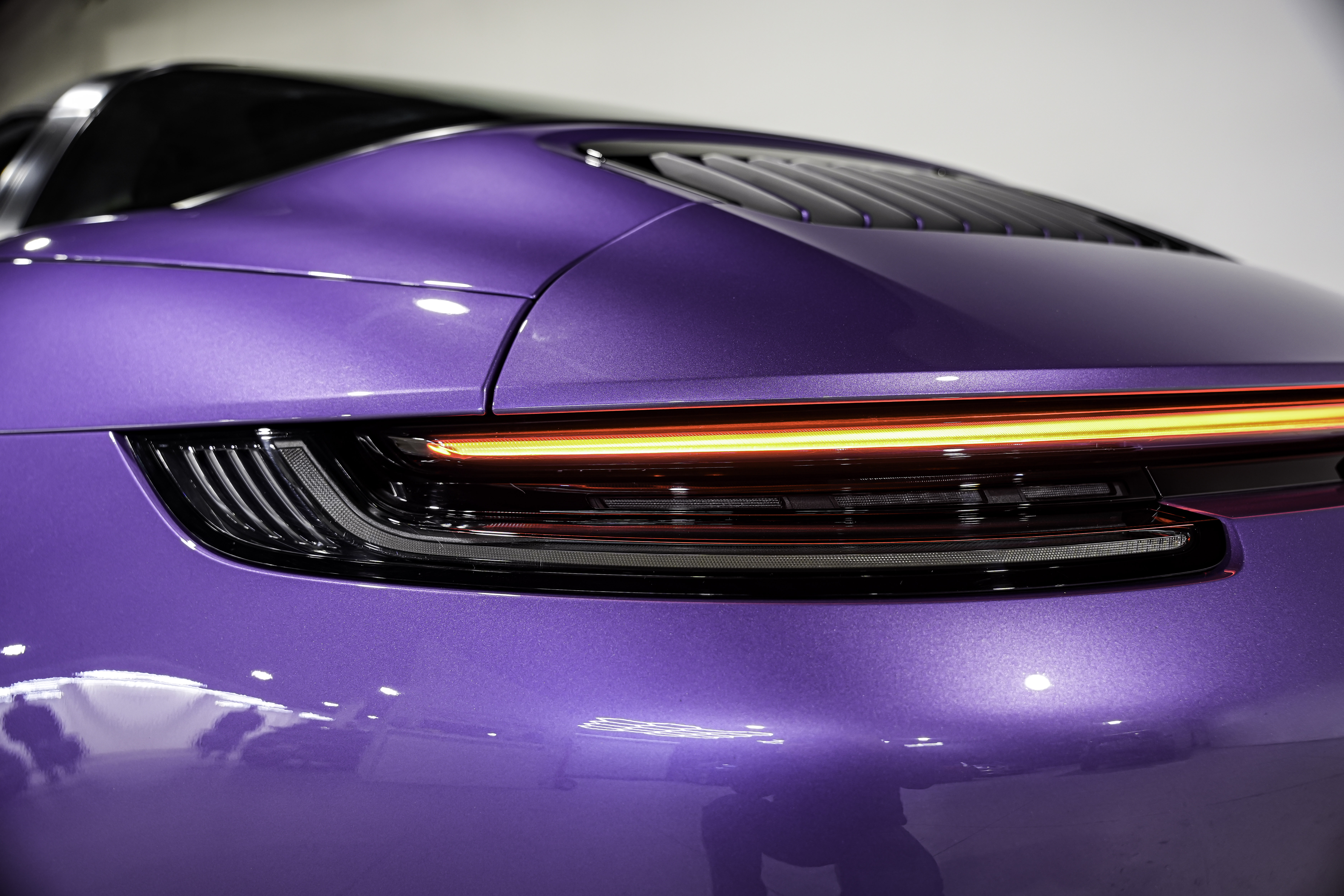 2024 Porsche 911 Targa 4 GTS — photo 42