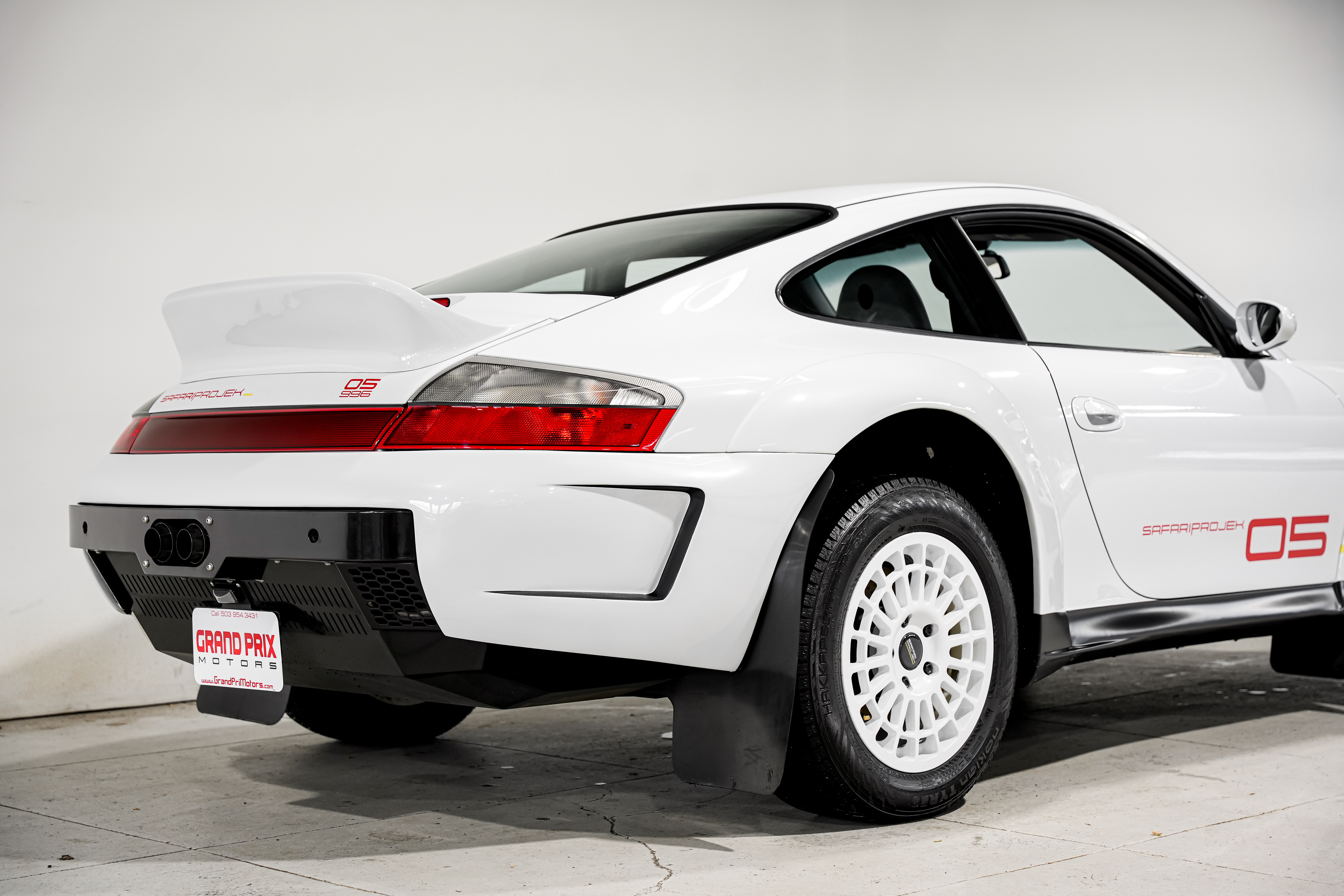2003 Porsche 911 Carrera 4S Coupe (996 Safari build) — photo 5