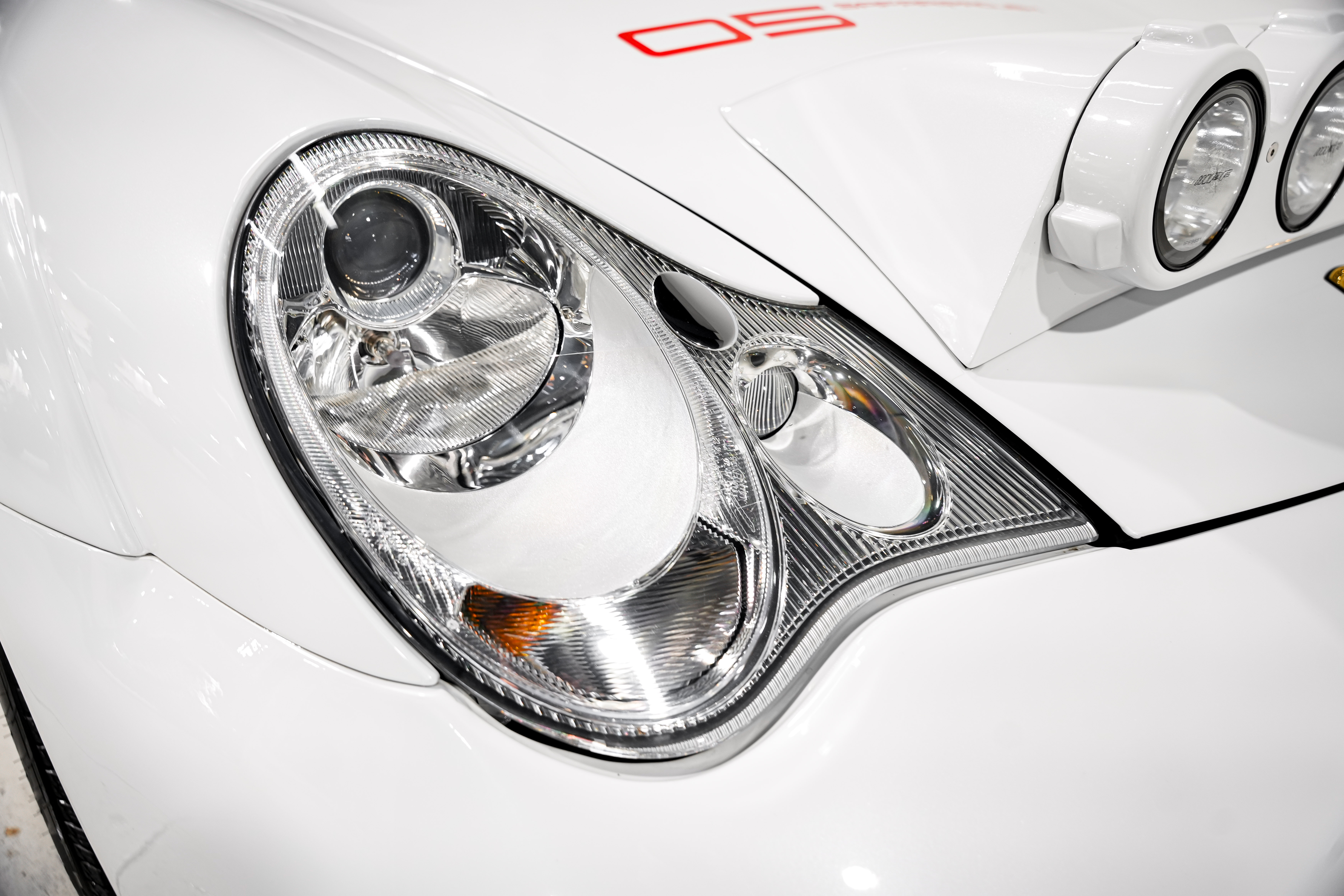 2003 Porsche 911 Carrera 4S Coupe (996 Safari build) — photo 9