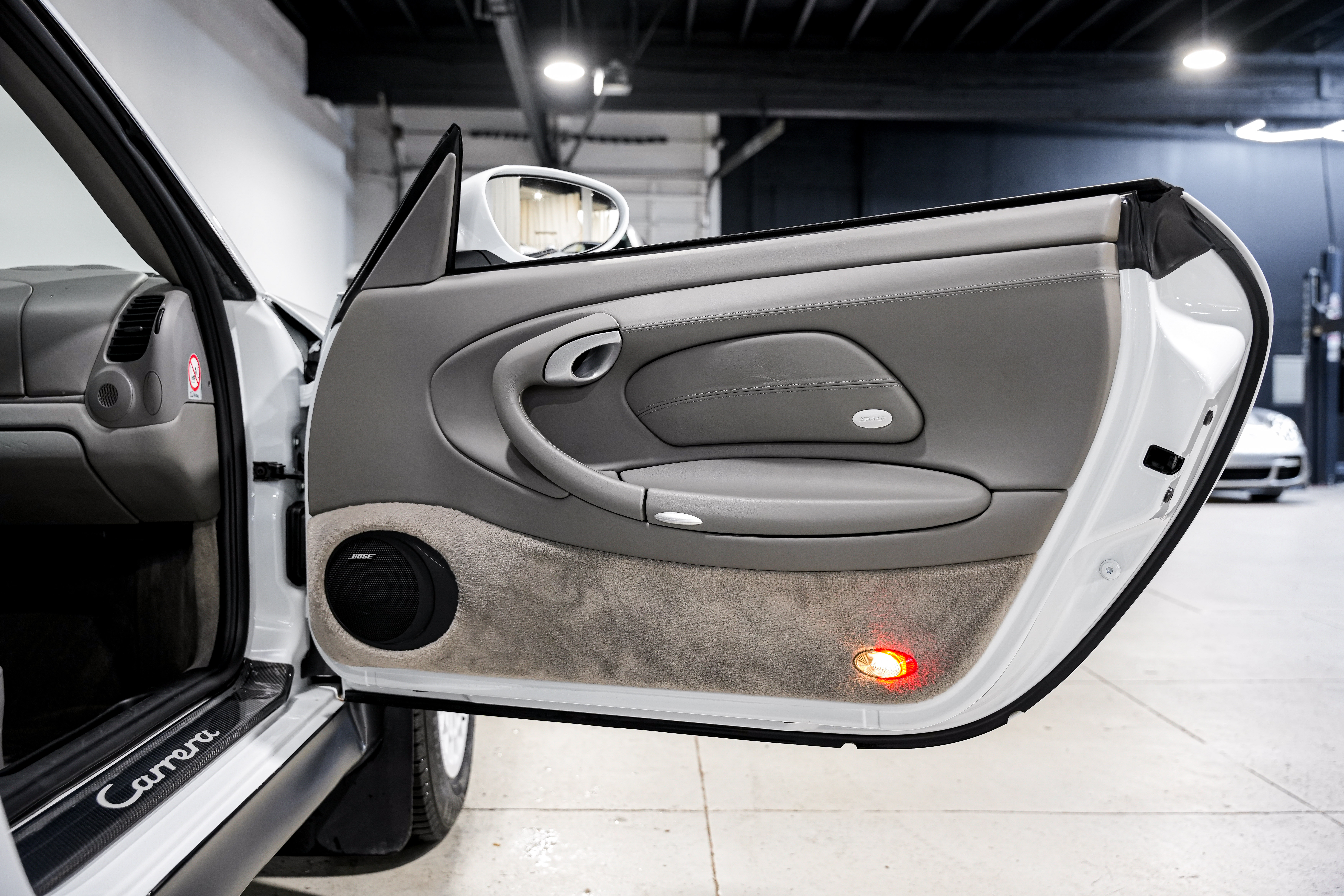 2003 Porsche 911 Carrera 4S Coupe (996 Safari build) — photo 12