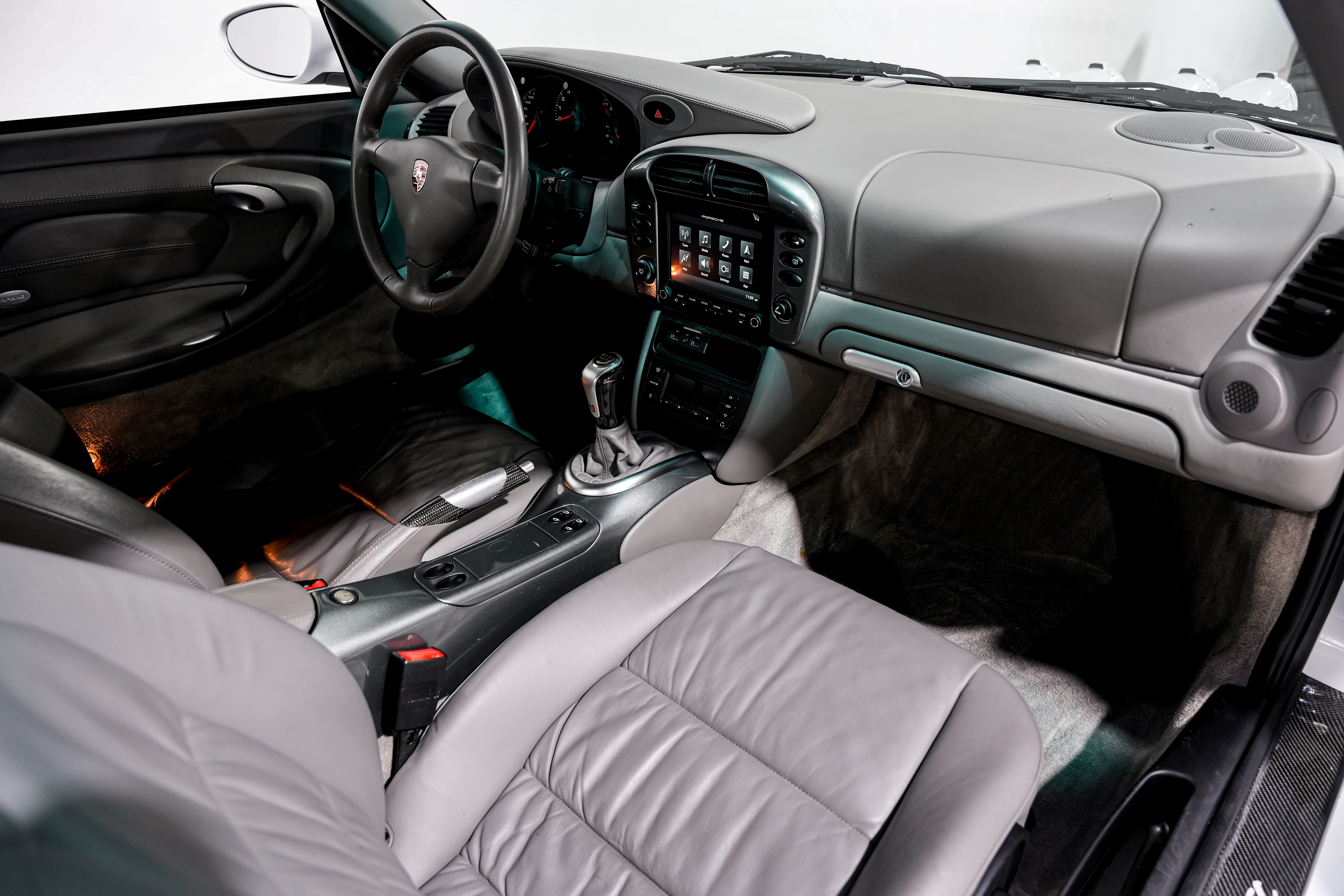 2003 Porsche 911 Carrera 4S Coupe (996 Safari build) — photo 16