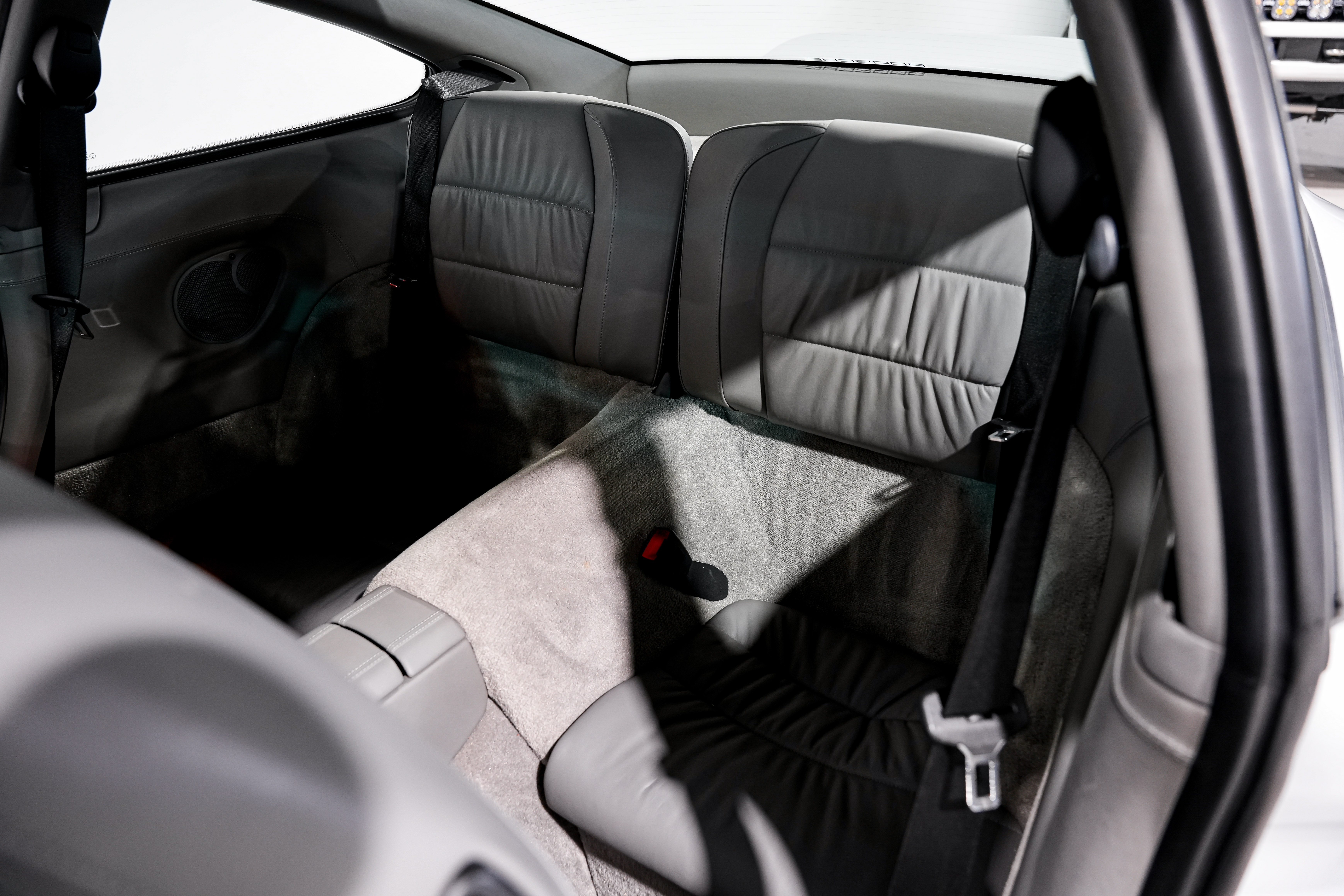 2003 Porsche 911 Carrera 4S Coupe (996 Safari build) — photo 22