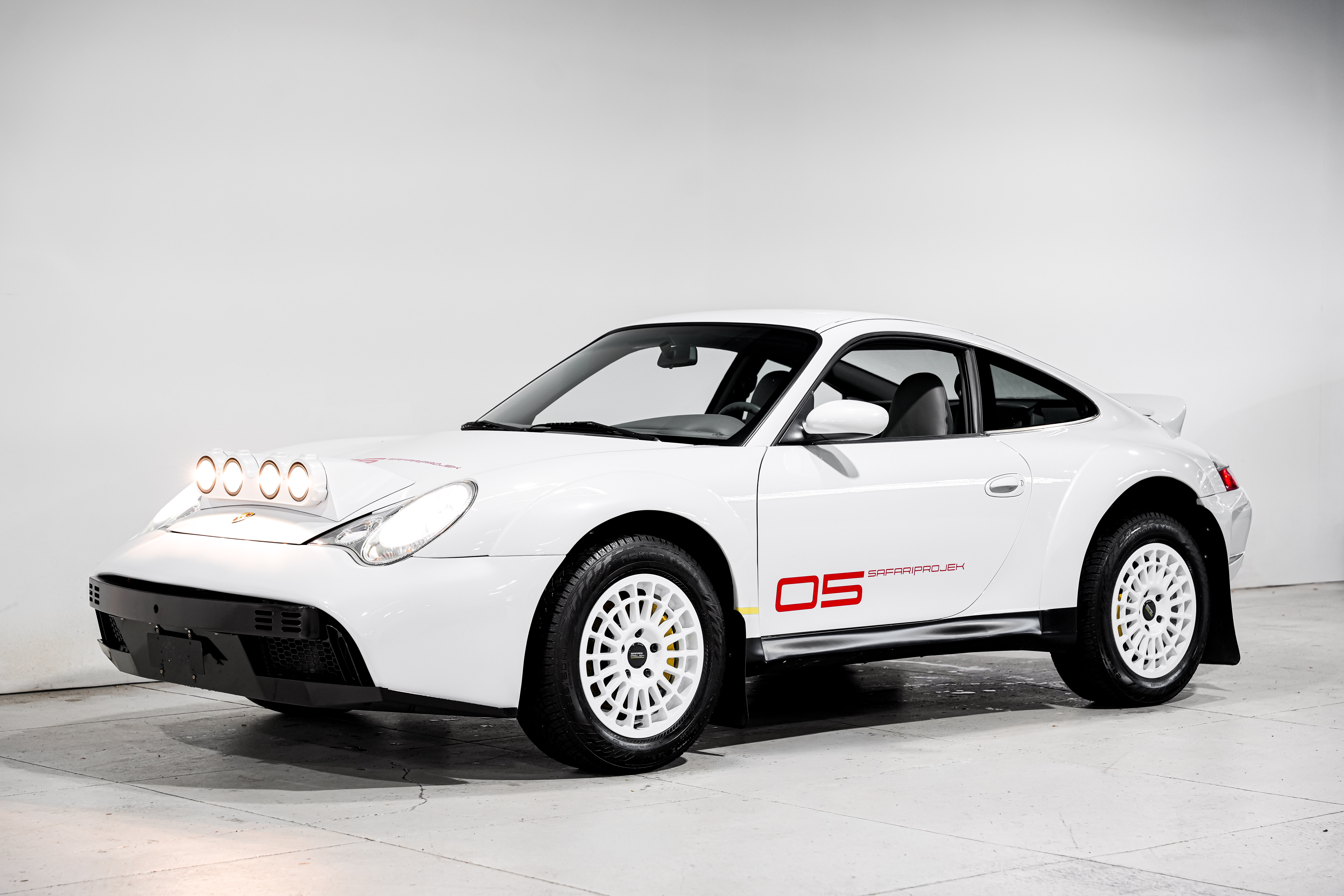 2003 Porsche 911 Carrera 4S Coupe (996 Safari build) — photo 35