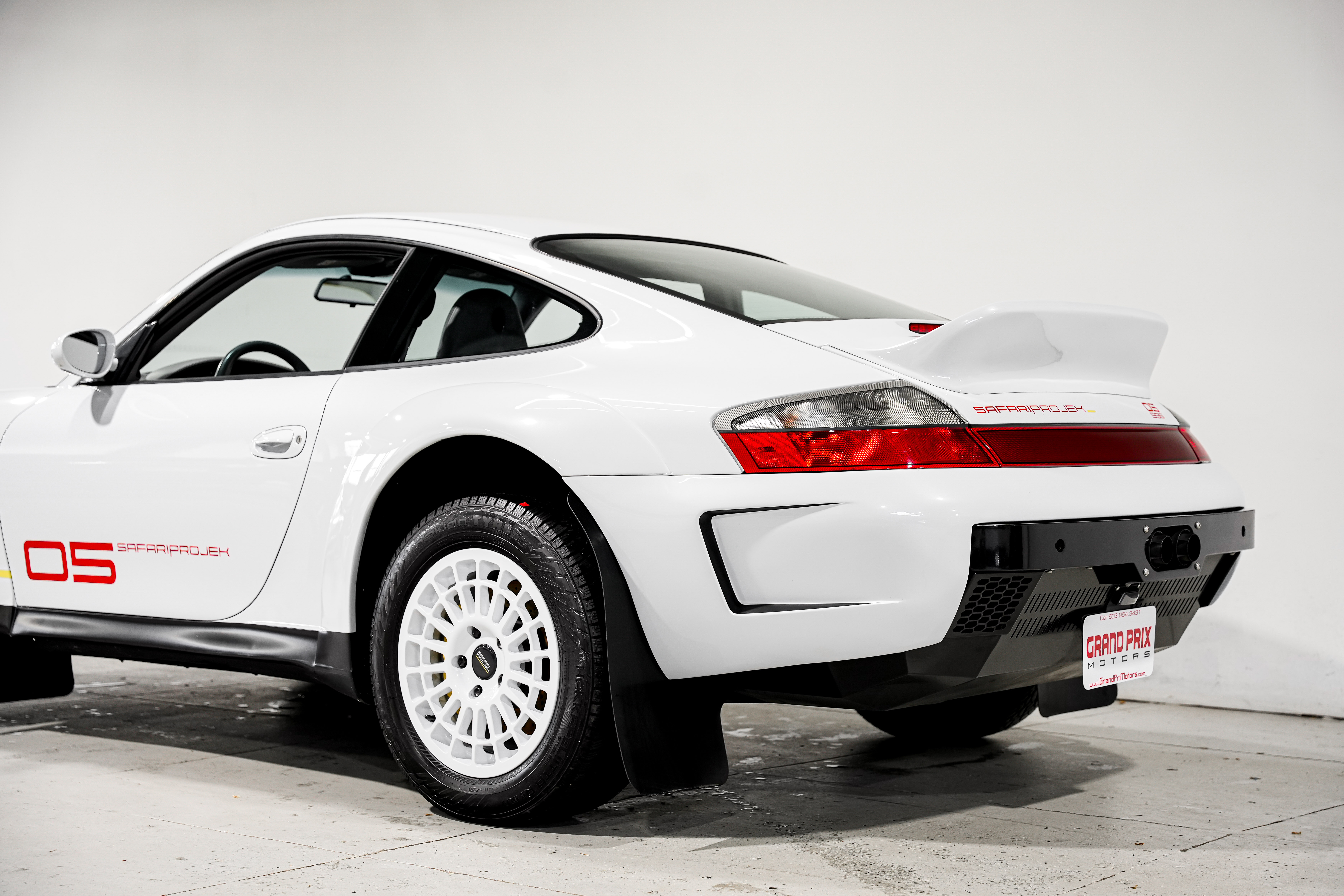 2003 Porsche 911 Carrera 4S Coupe (996 Safari build) — photo 40