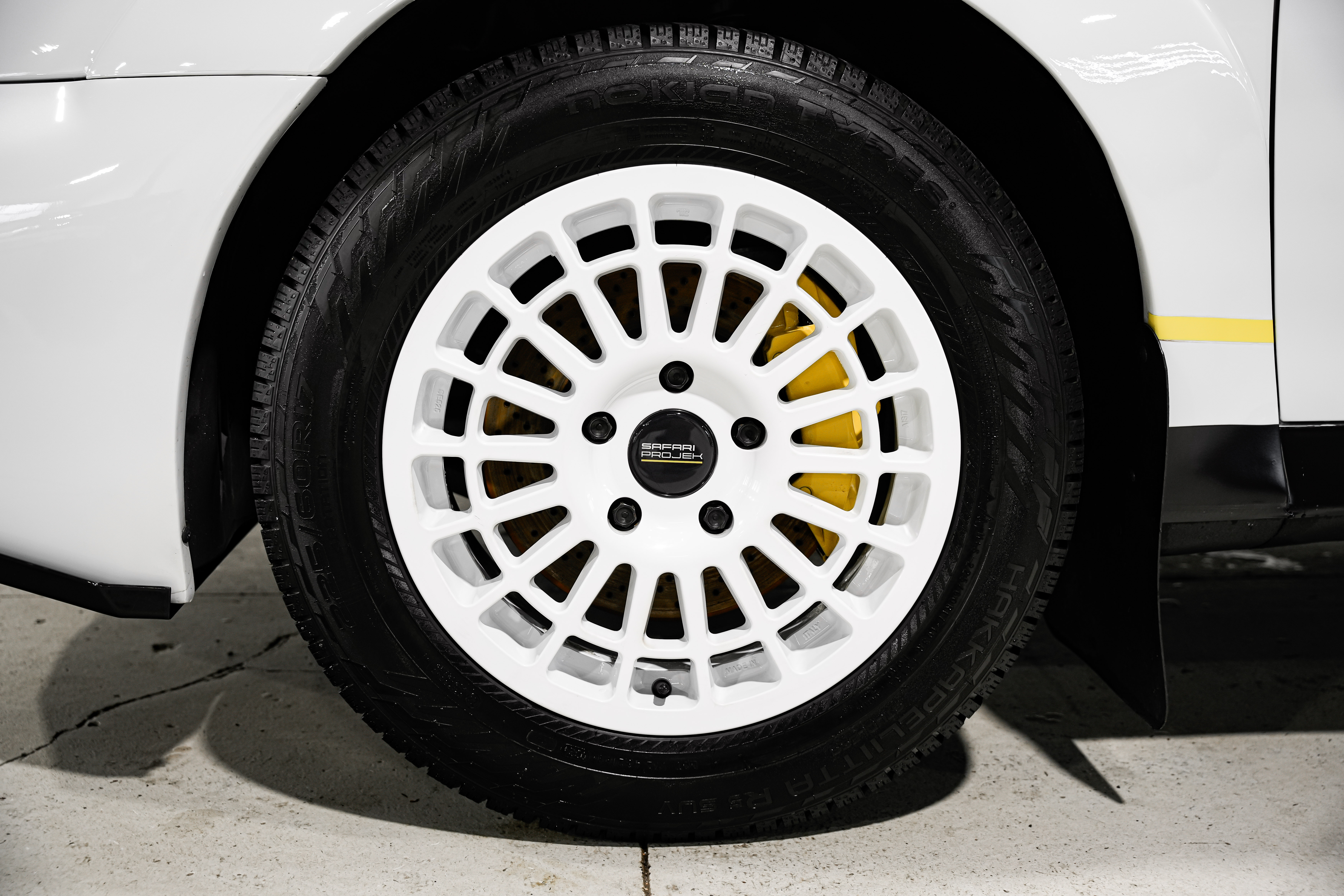 2003 Porsche 911 Carrera 4S Coupe (996 Safari build) — photo 42