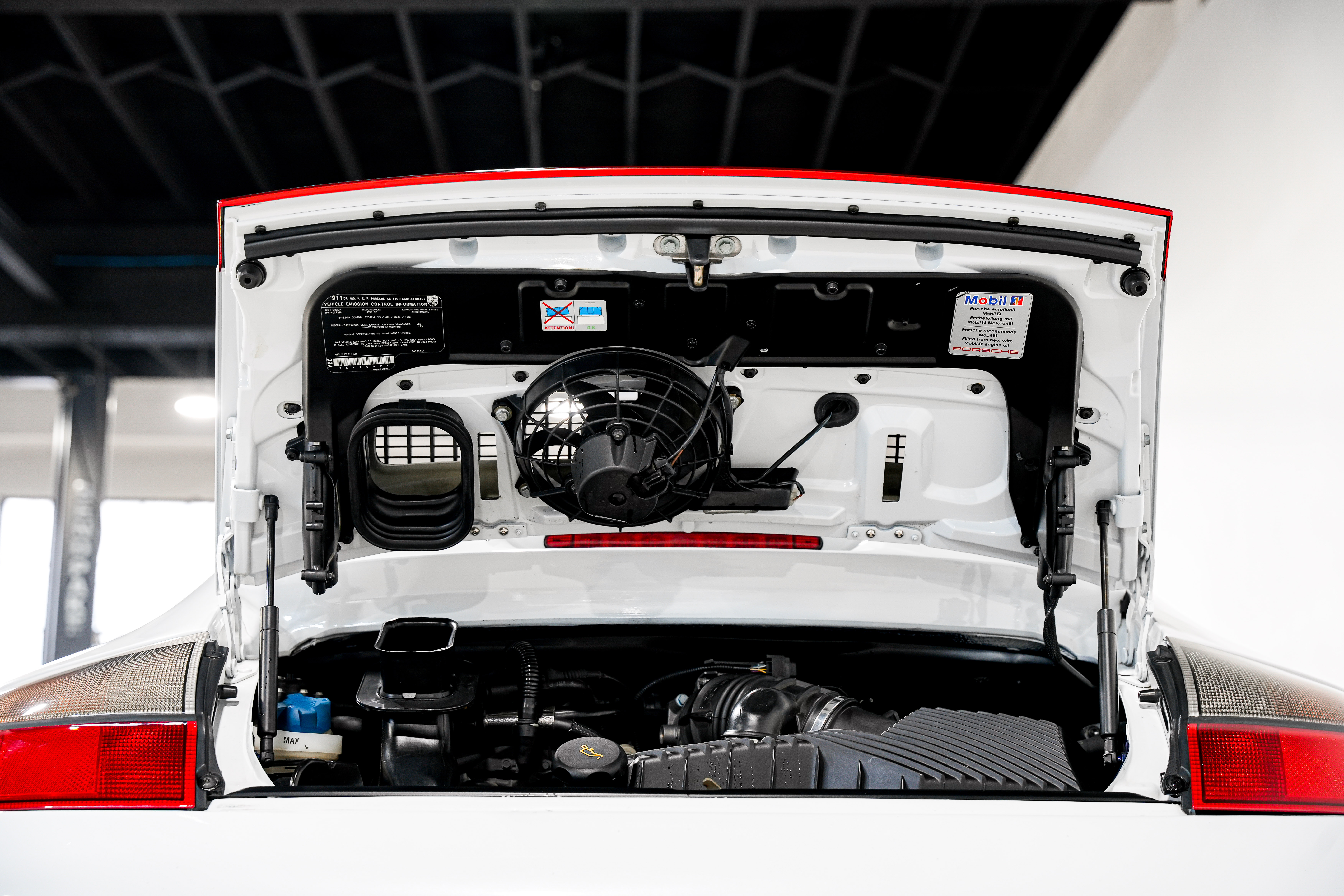 2003 Porsche 911 Carrera 4S Coupe (996 Safari build) — photo 47