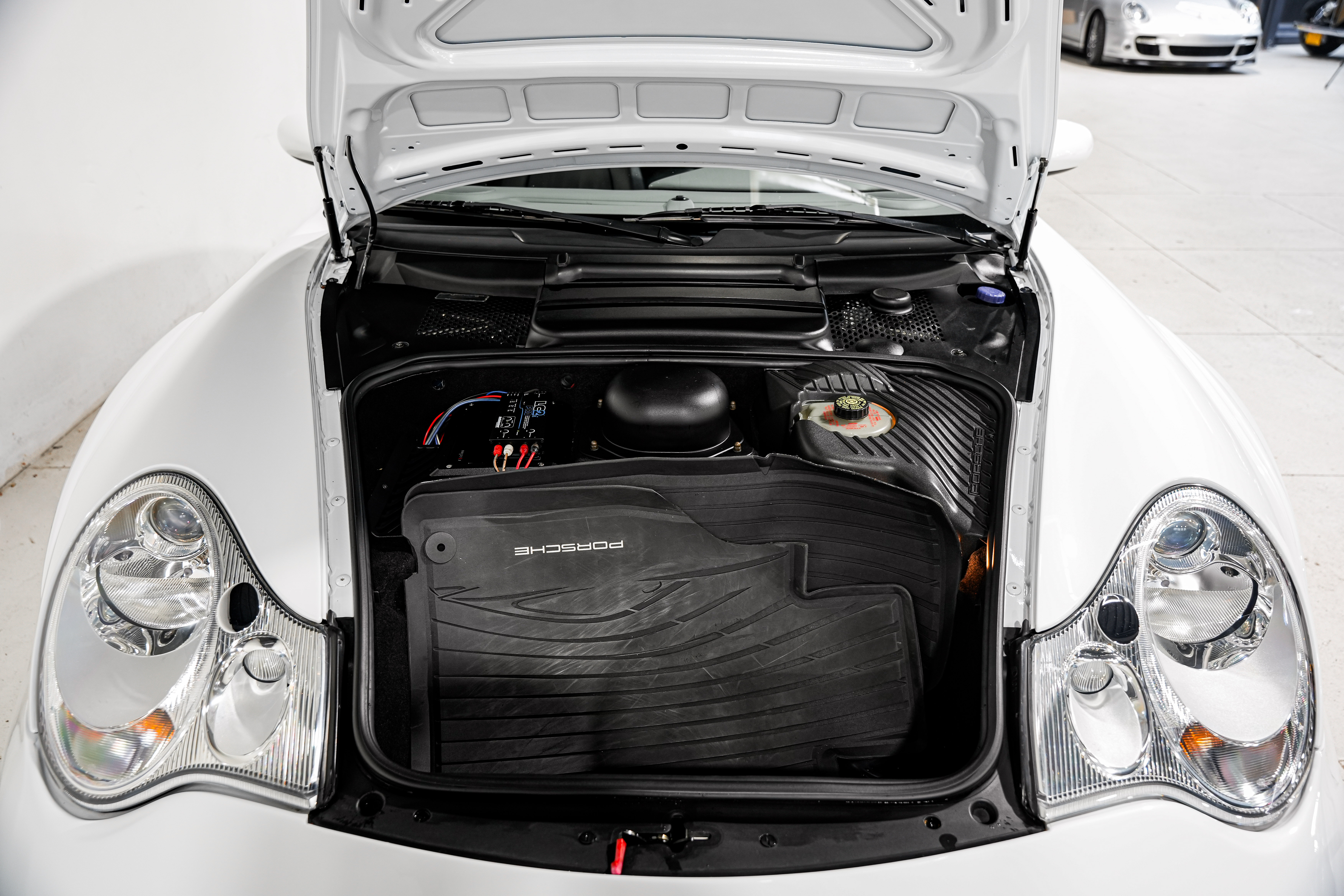 2003 Porsche 911 Carrera 4S Coupe (996 Safari build) — photo 51