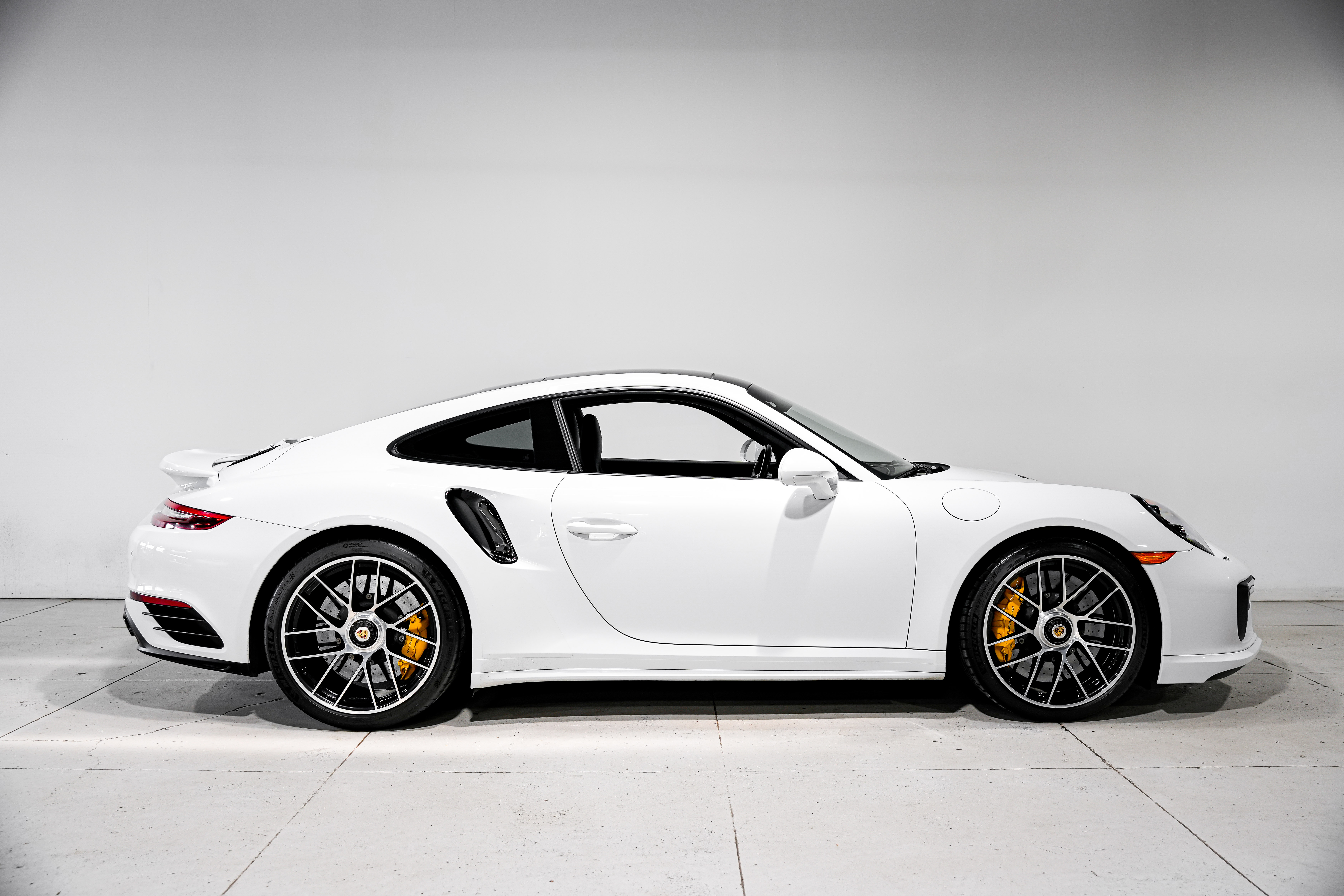 2018 Porsche 911 Turbo S