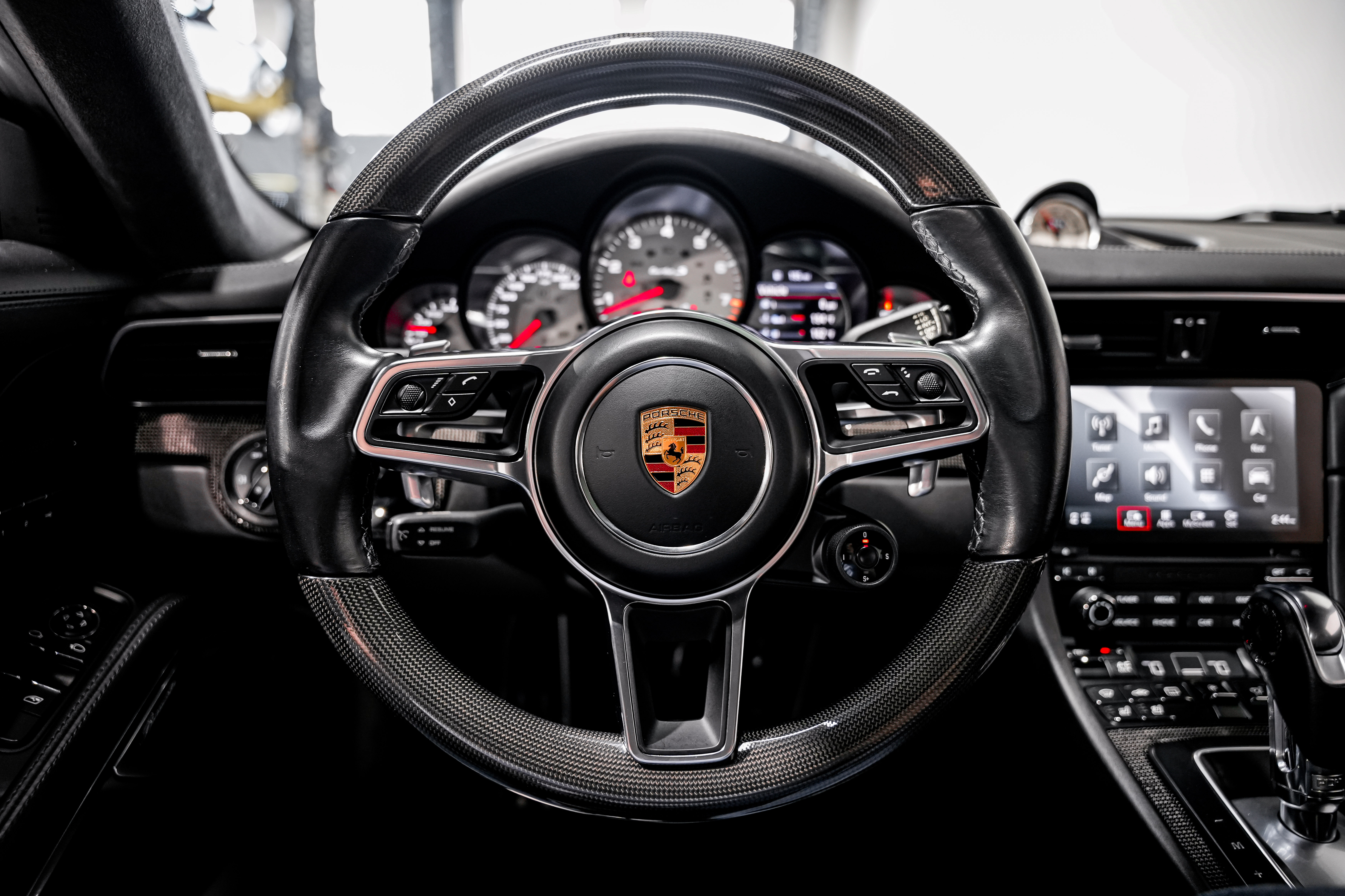 2018 Porsche 911 Turbo S Coupe — photo 27