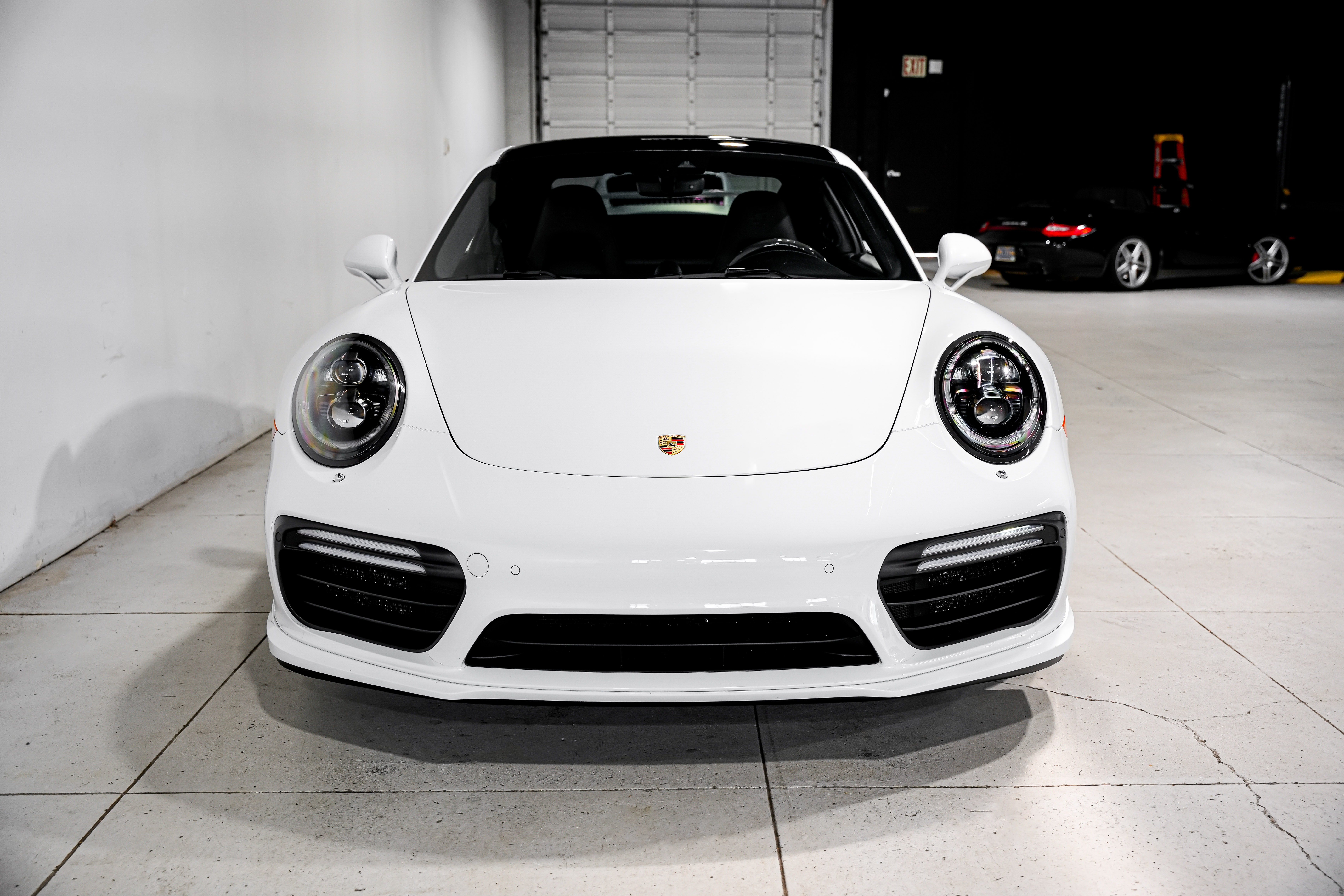 2018 Porsche 911 Turbo S Coupe — photo 37