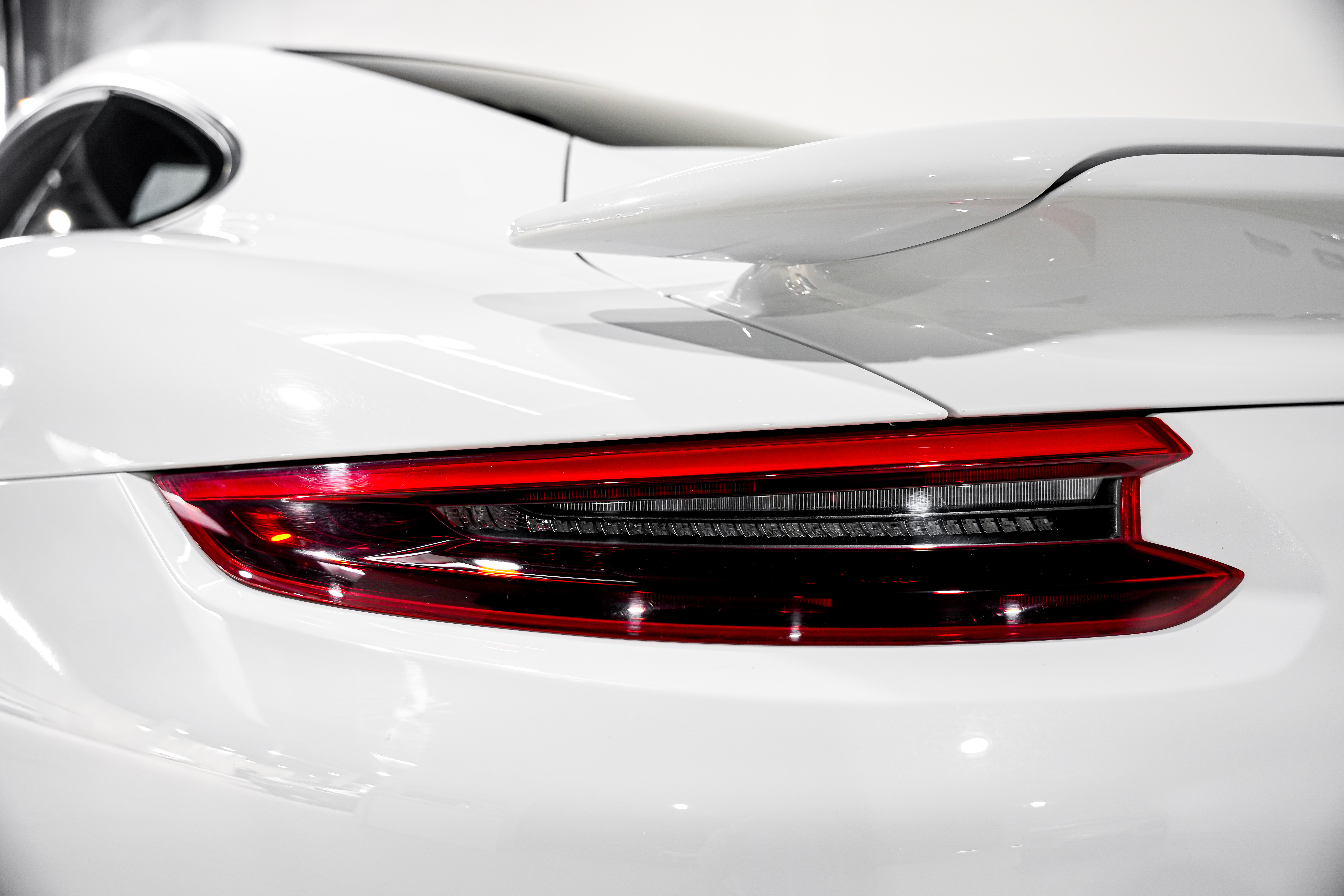 2018 Porsche 911 Turbo S Coupe — photo 41