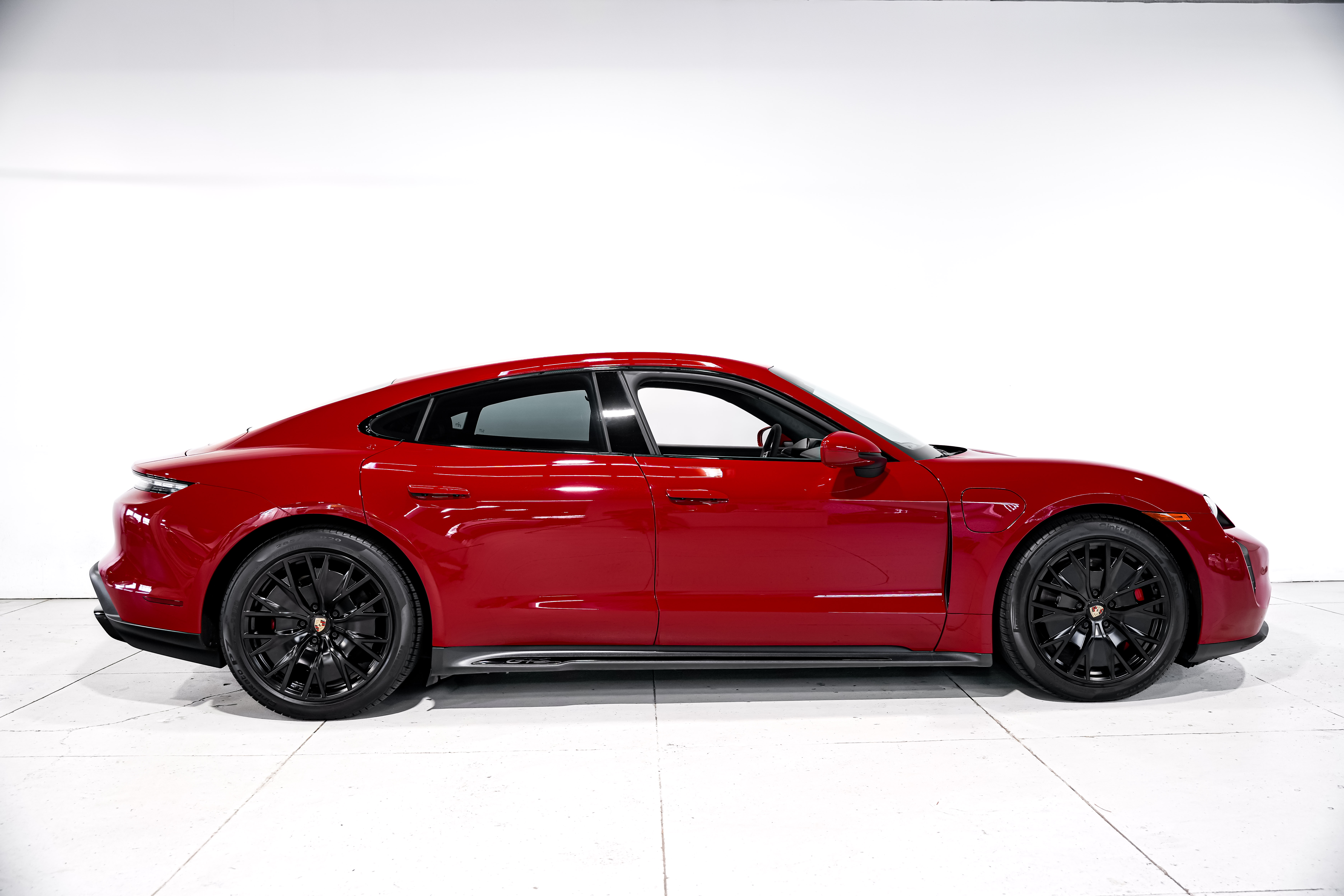 2023 Porsche Taycan GTS