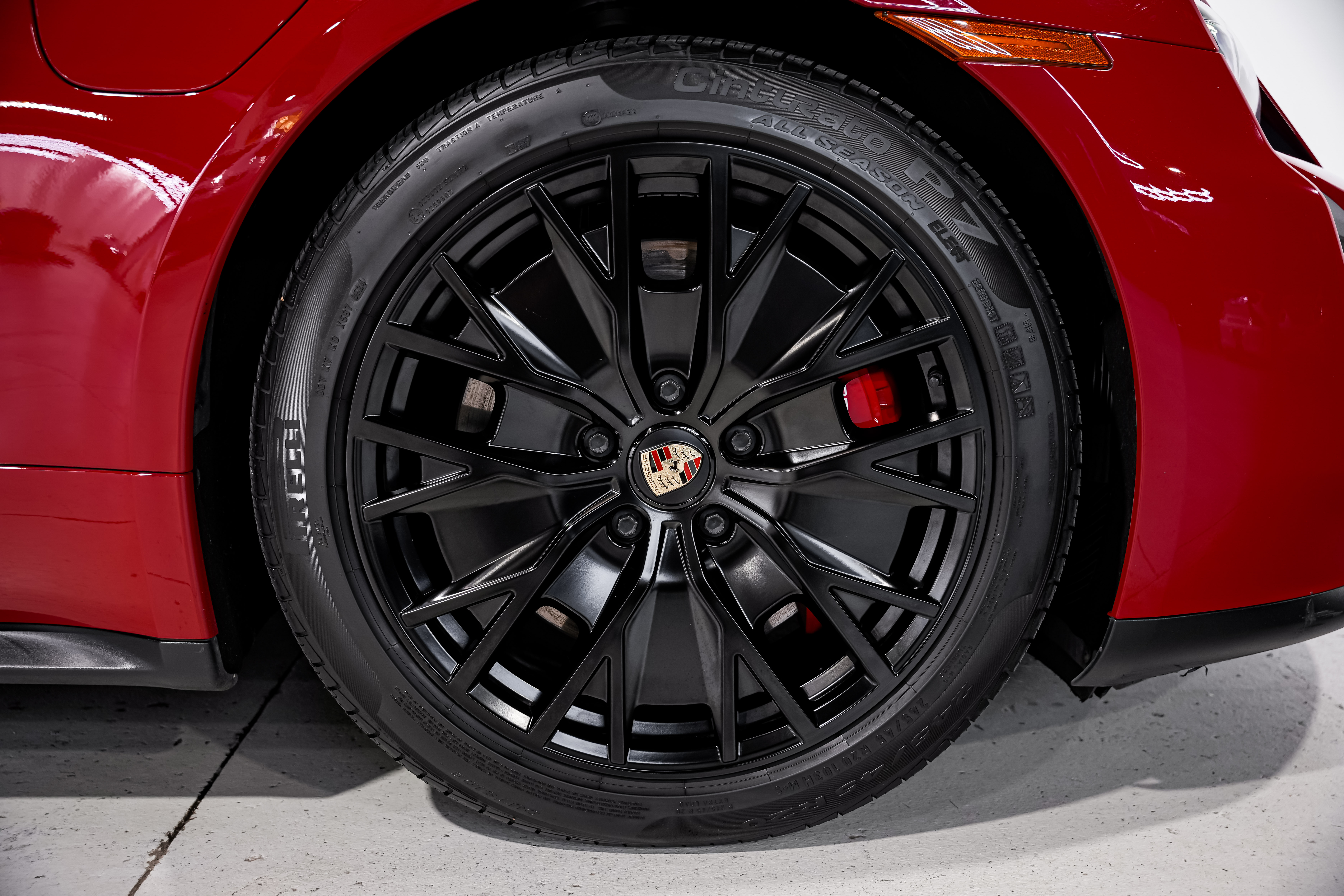 2023 Porsche Taycan GTS Sedan — photo 8