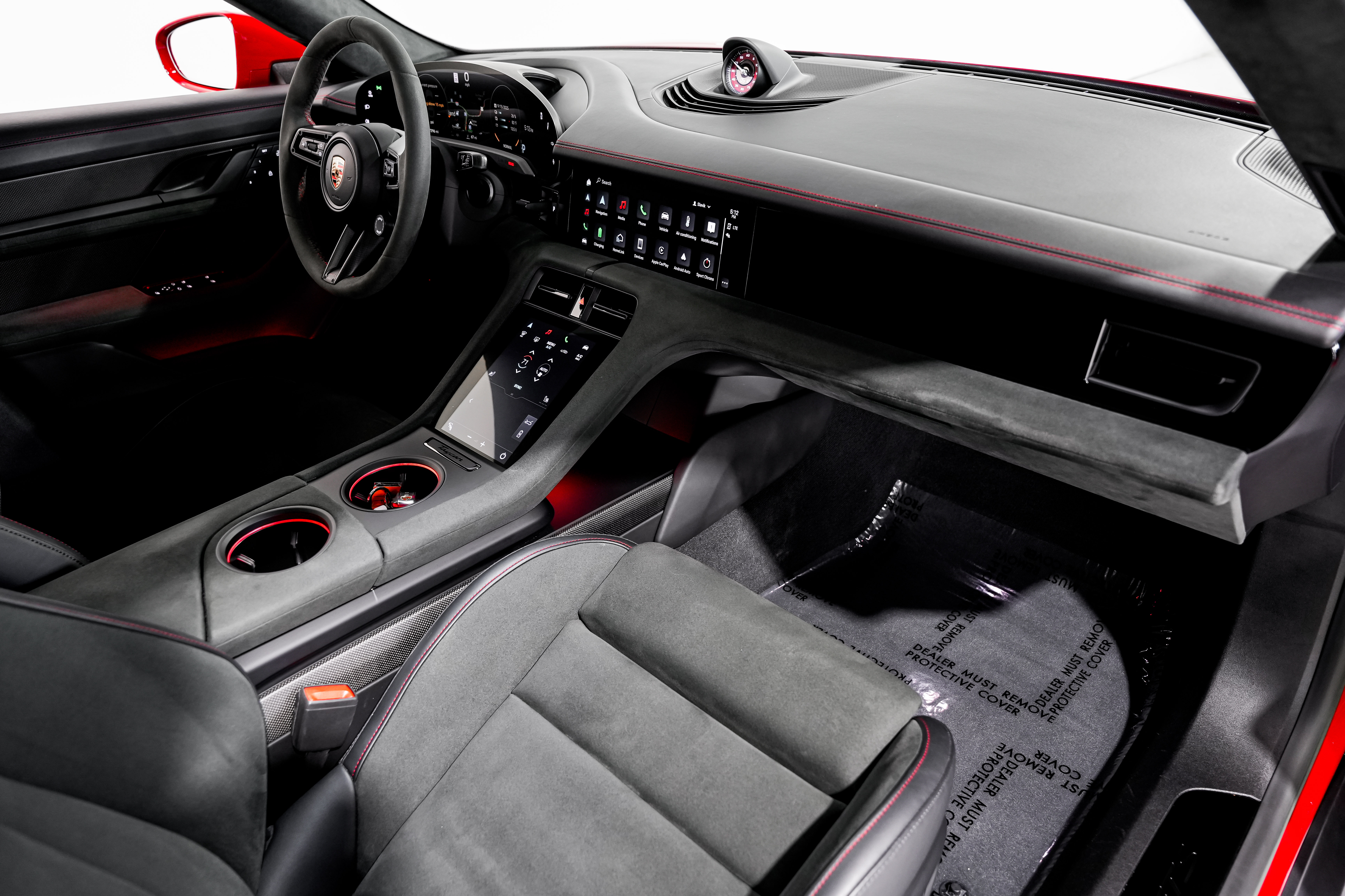 2023 Porsche Taycan GTS Sedan — photo 16