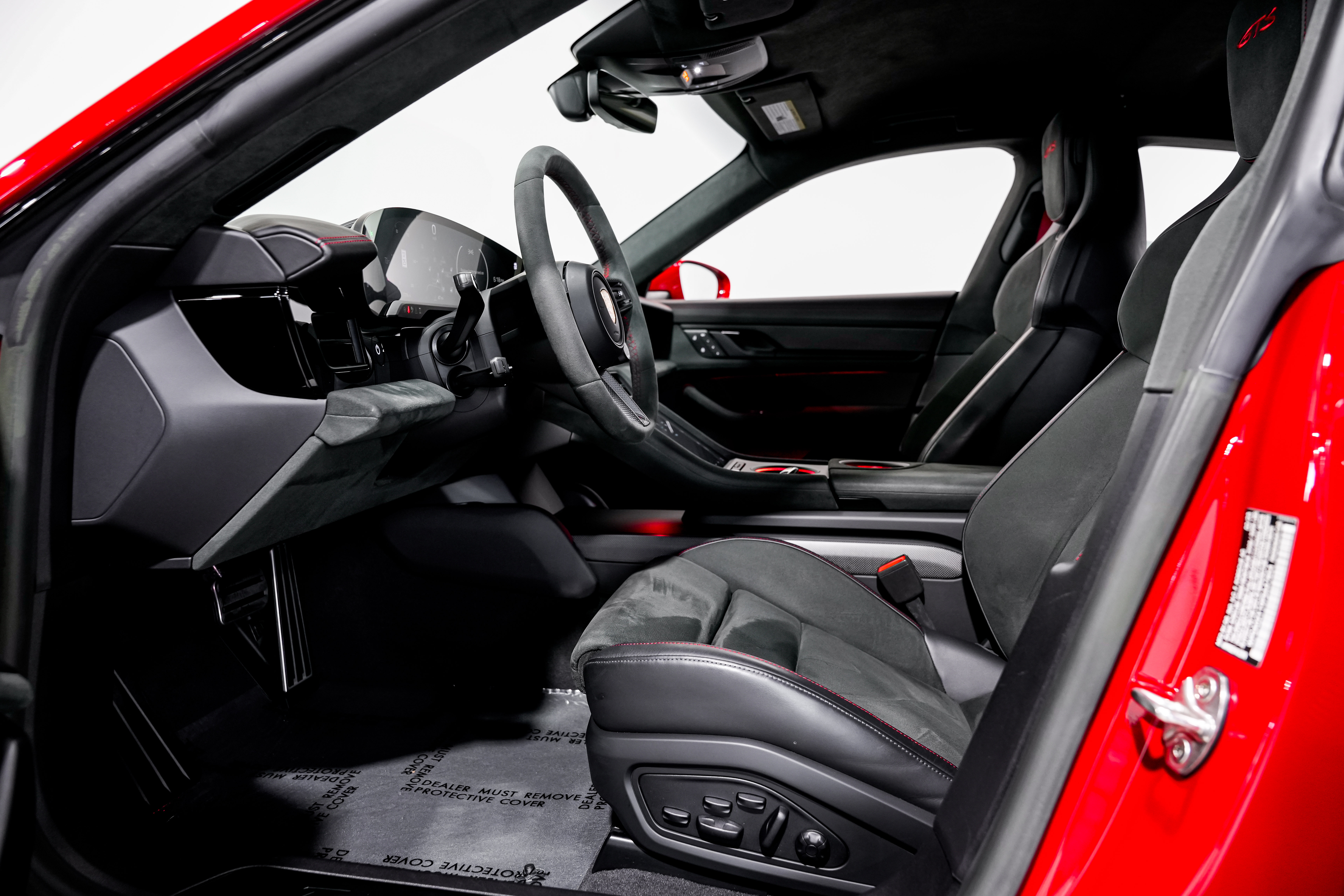 2023 Porsche Taycan GTS Sedan — photo 25