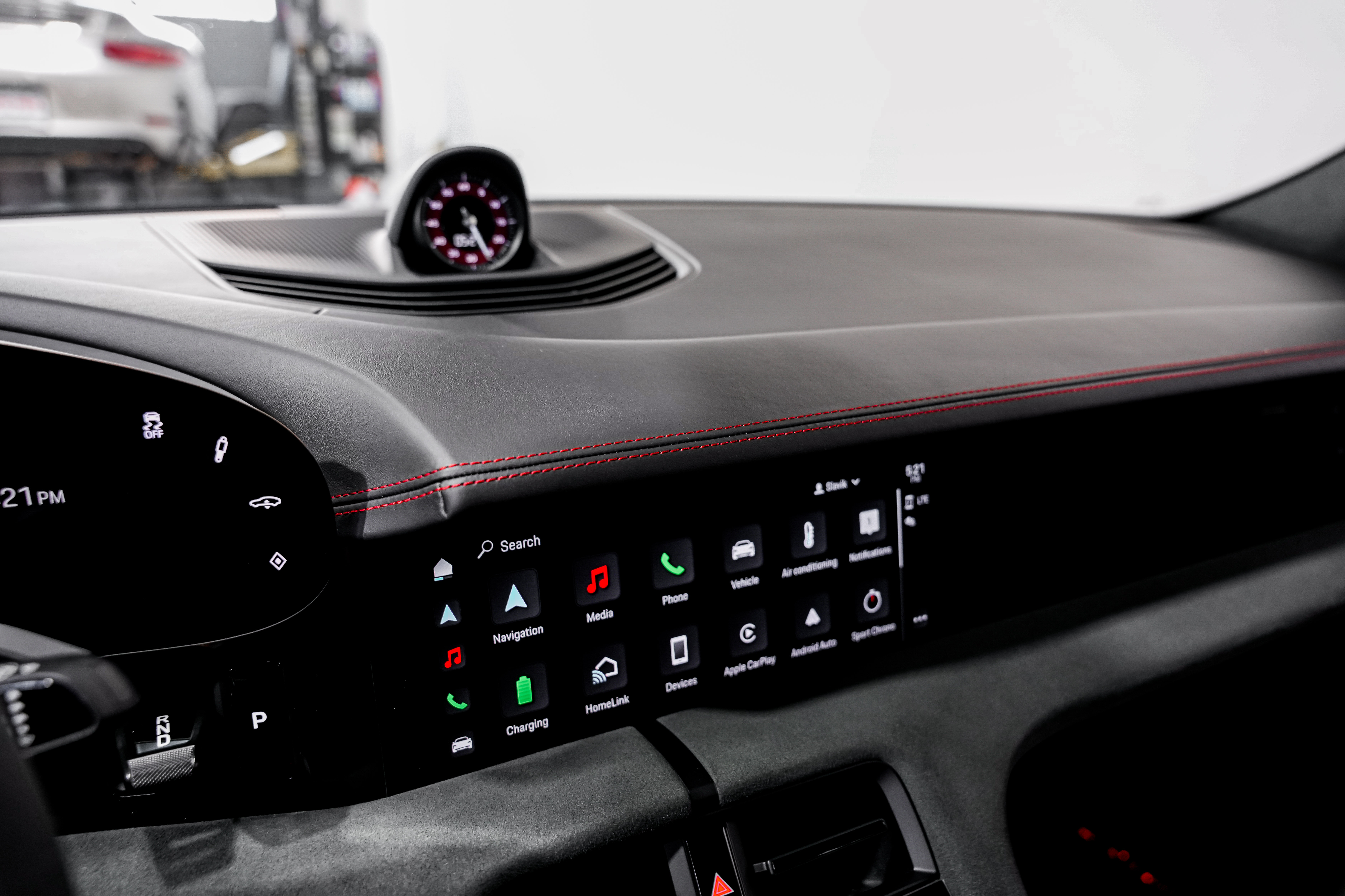 2023 Porsche Taycan GTS Sedan — photo 34
