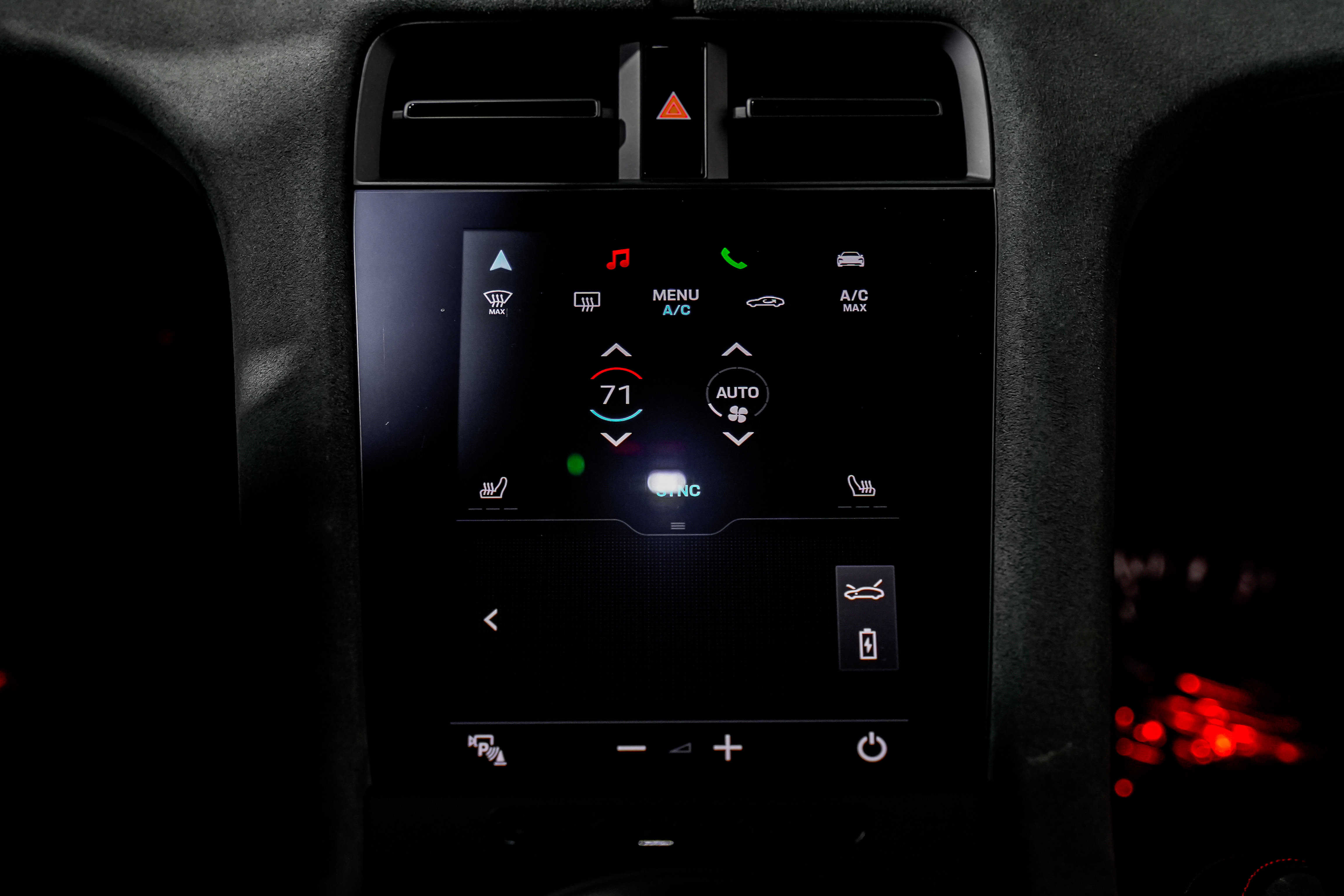 2023 Porsche Taycan GTS Sedan — photo 40
